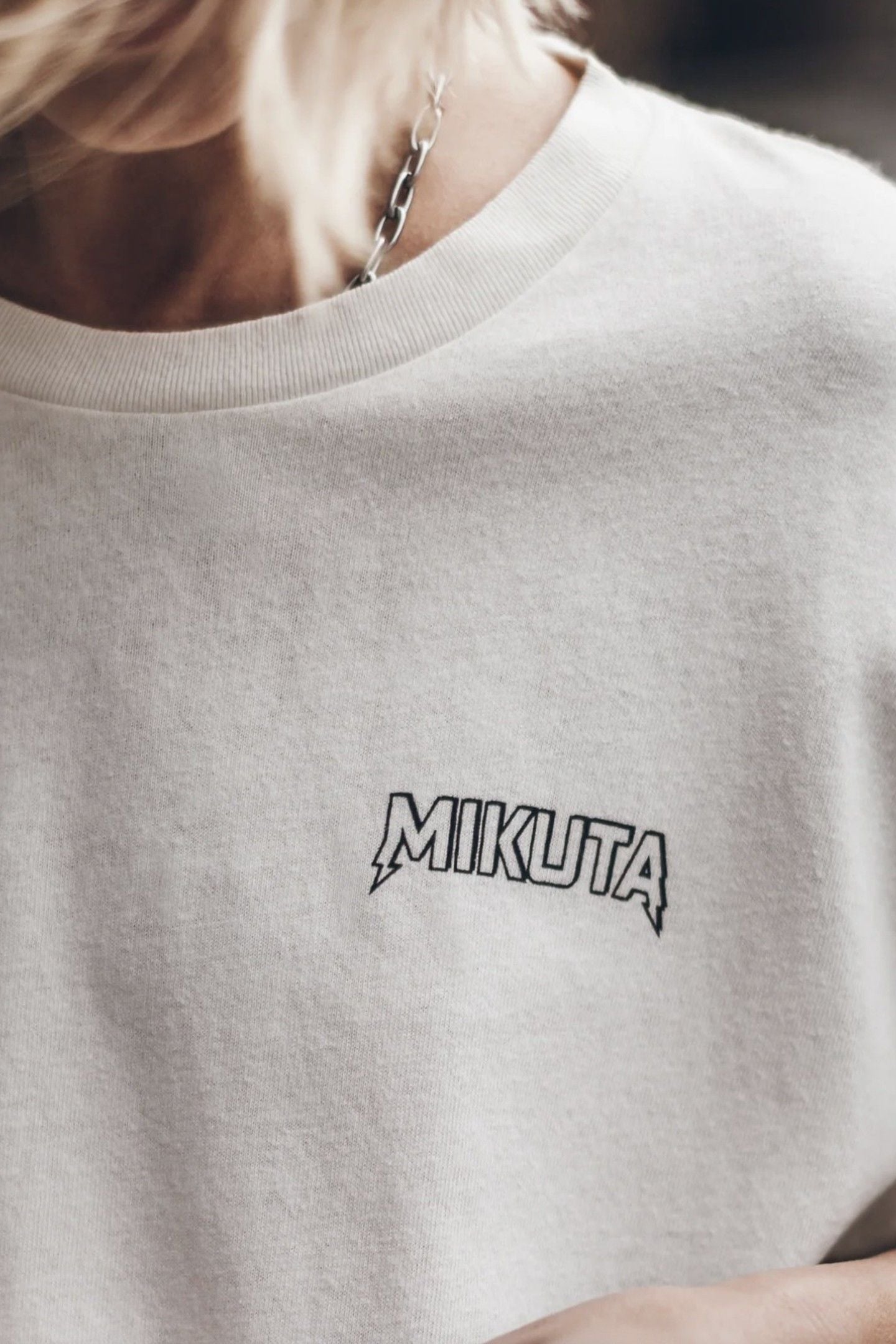 THE OFF WHITE ROCK VINTAGE UNISEX T-SHIRT WHITE 1