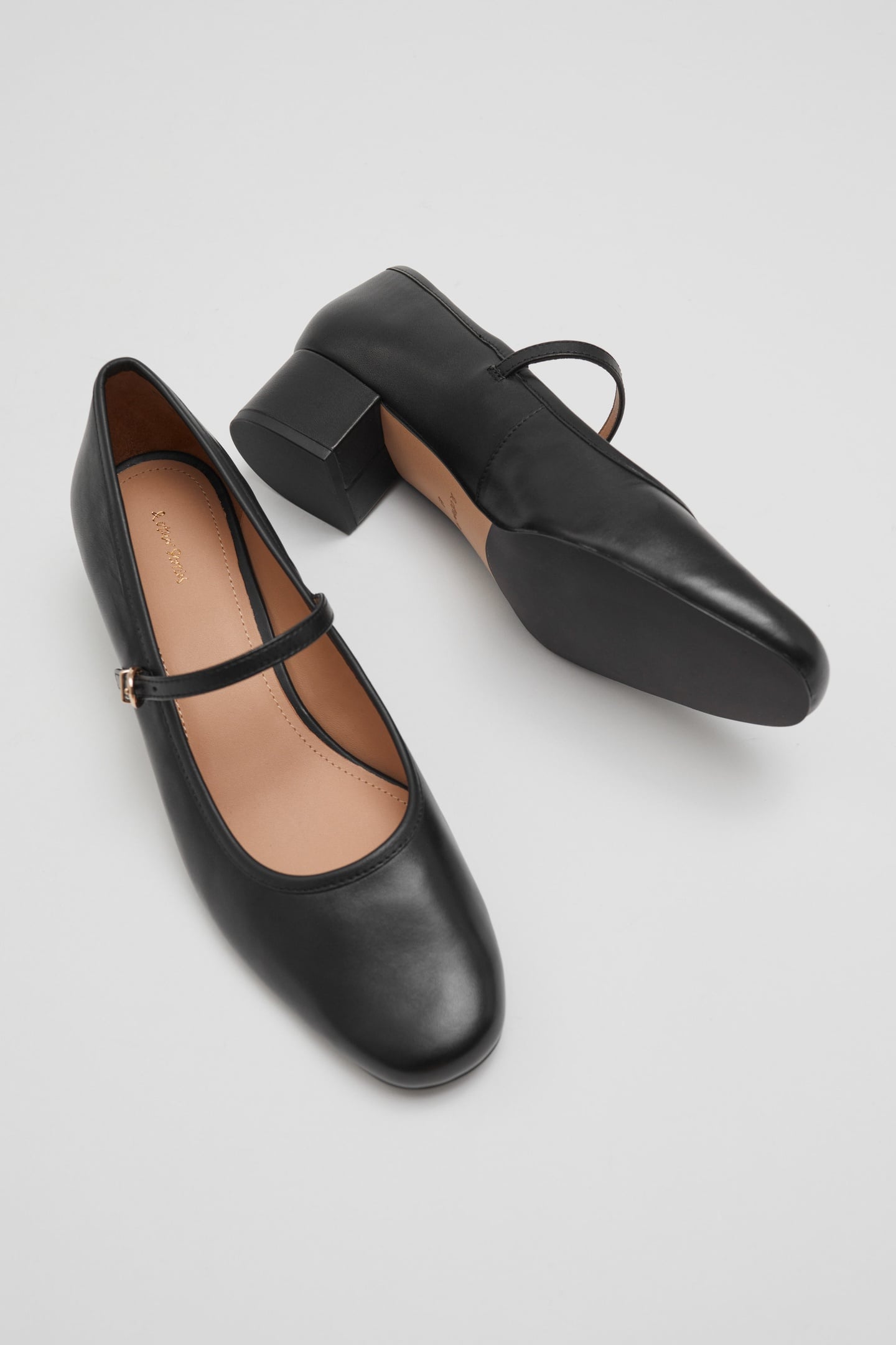 CATHIA PUMP BLACK 3