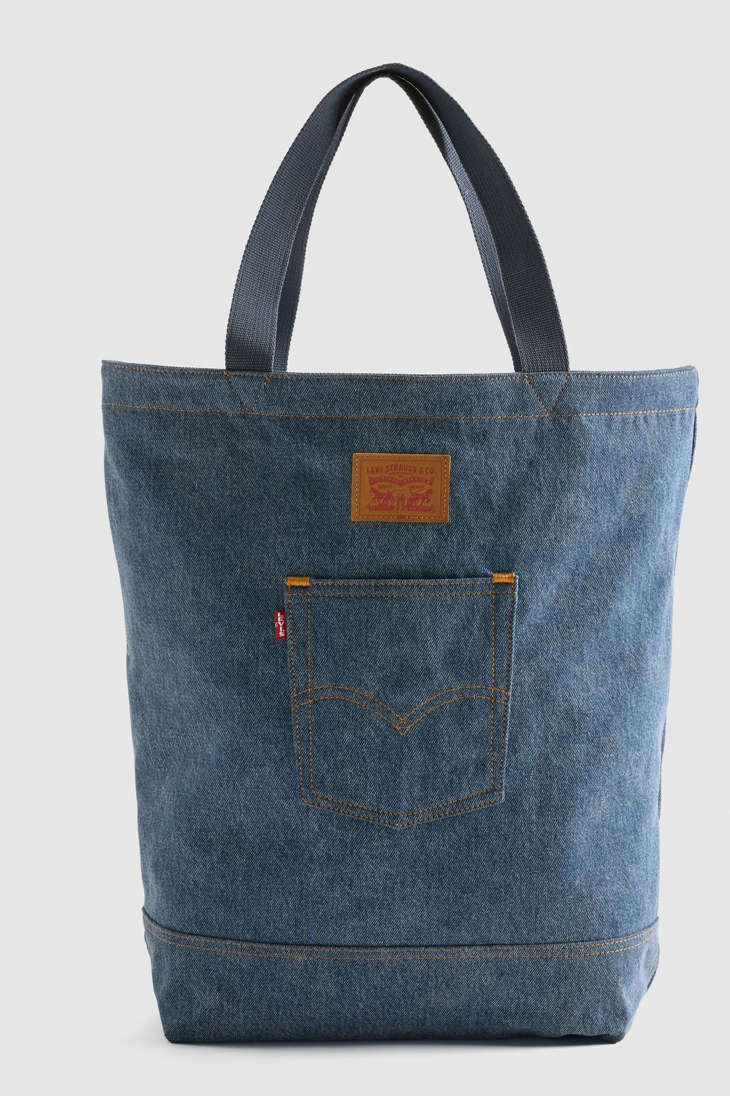 LEVI'S® BACK POCKET TOTE 1