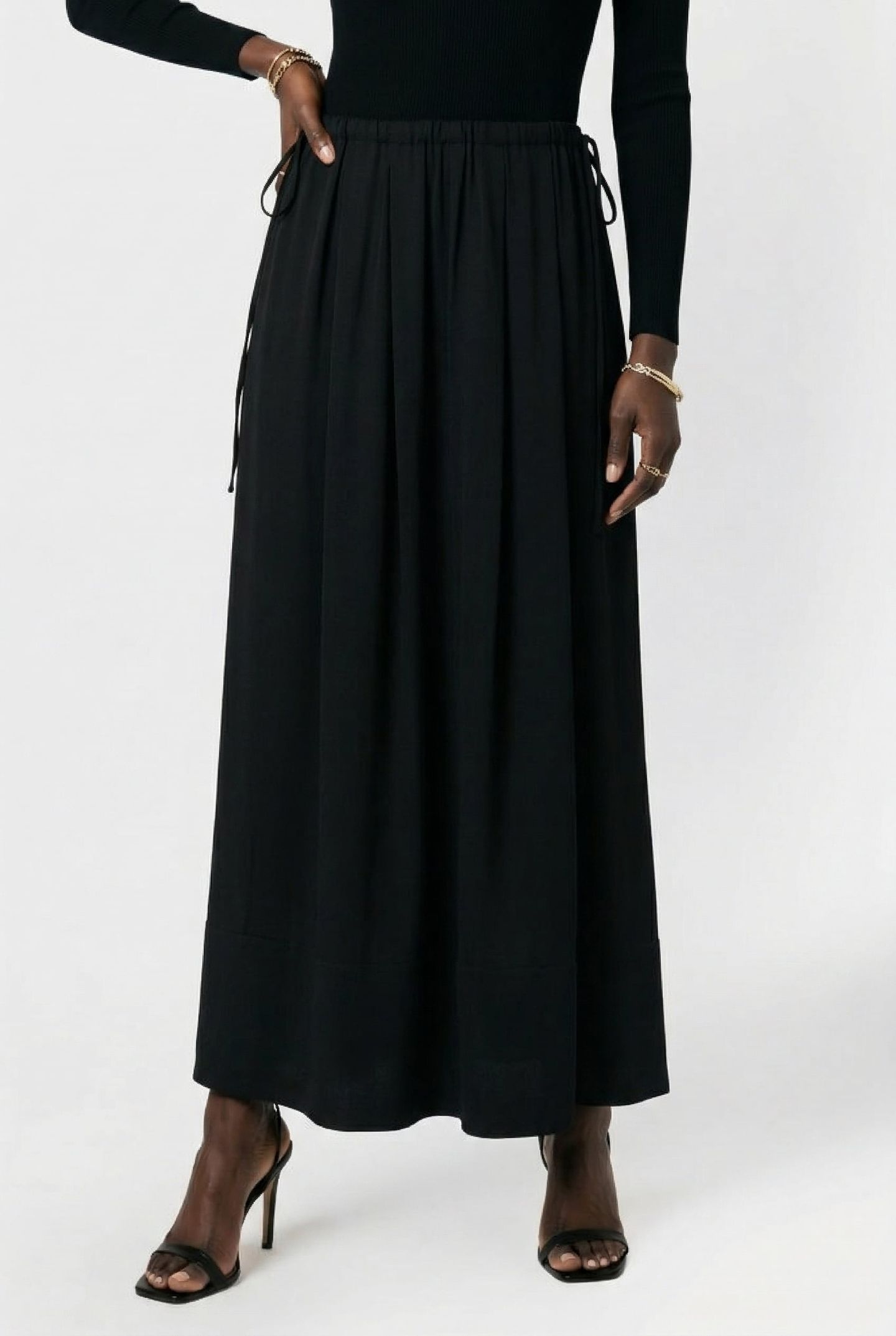 WIN SKIRT BLACK 1