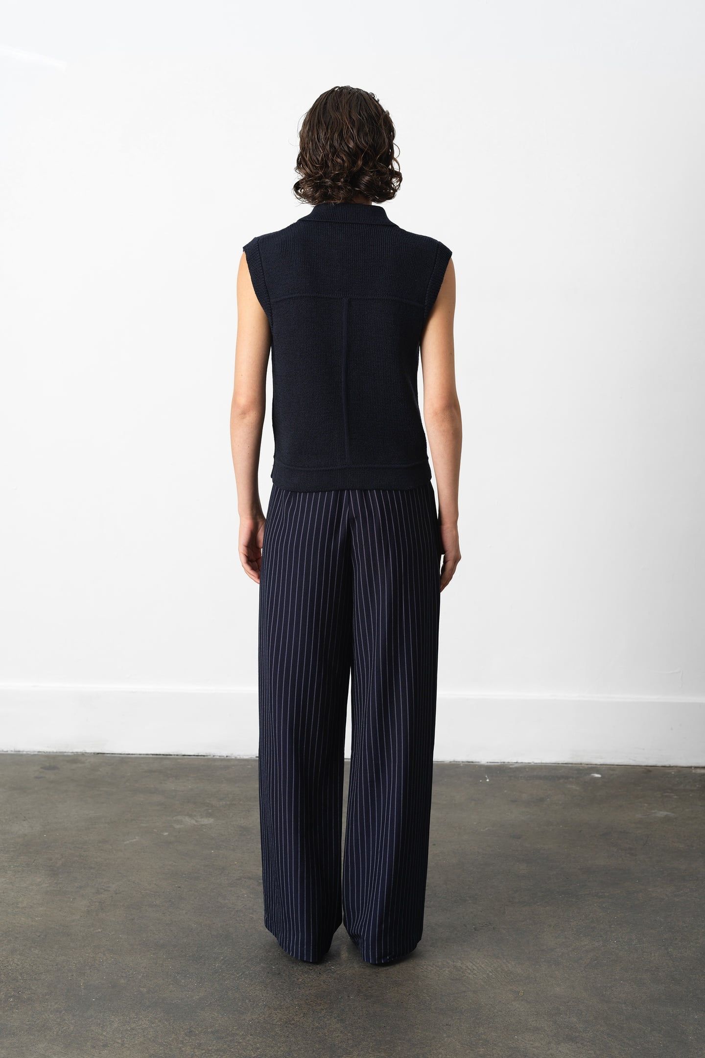 ROLAND KNIT COLLARED GILET INDIGO 3
