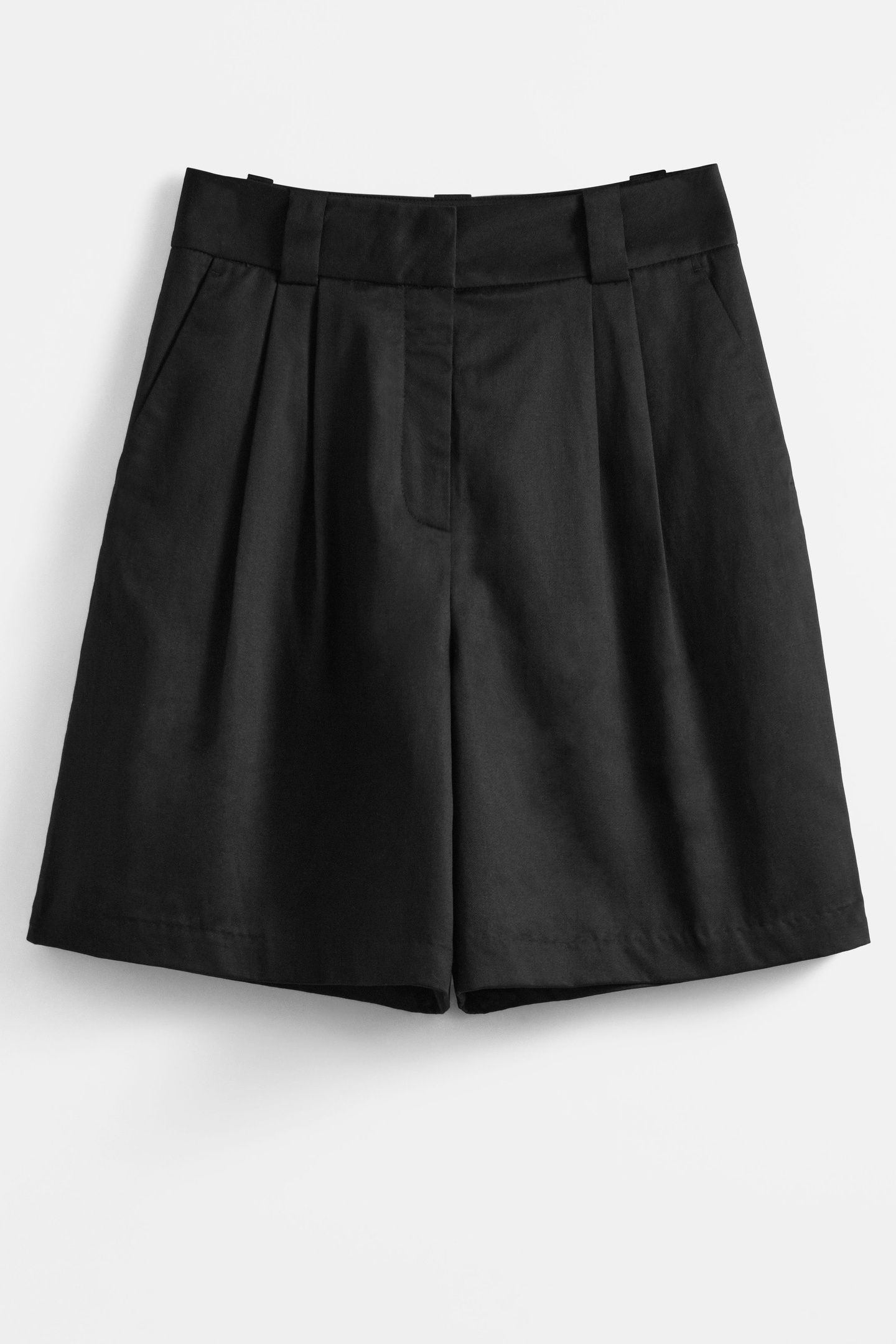 CECIL SHORTS BLACK 3