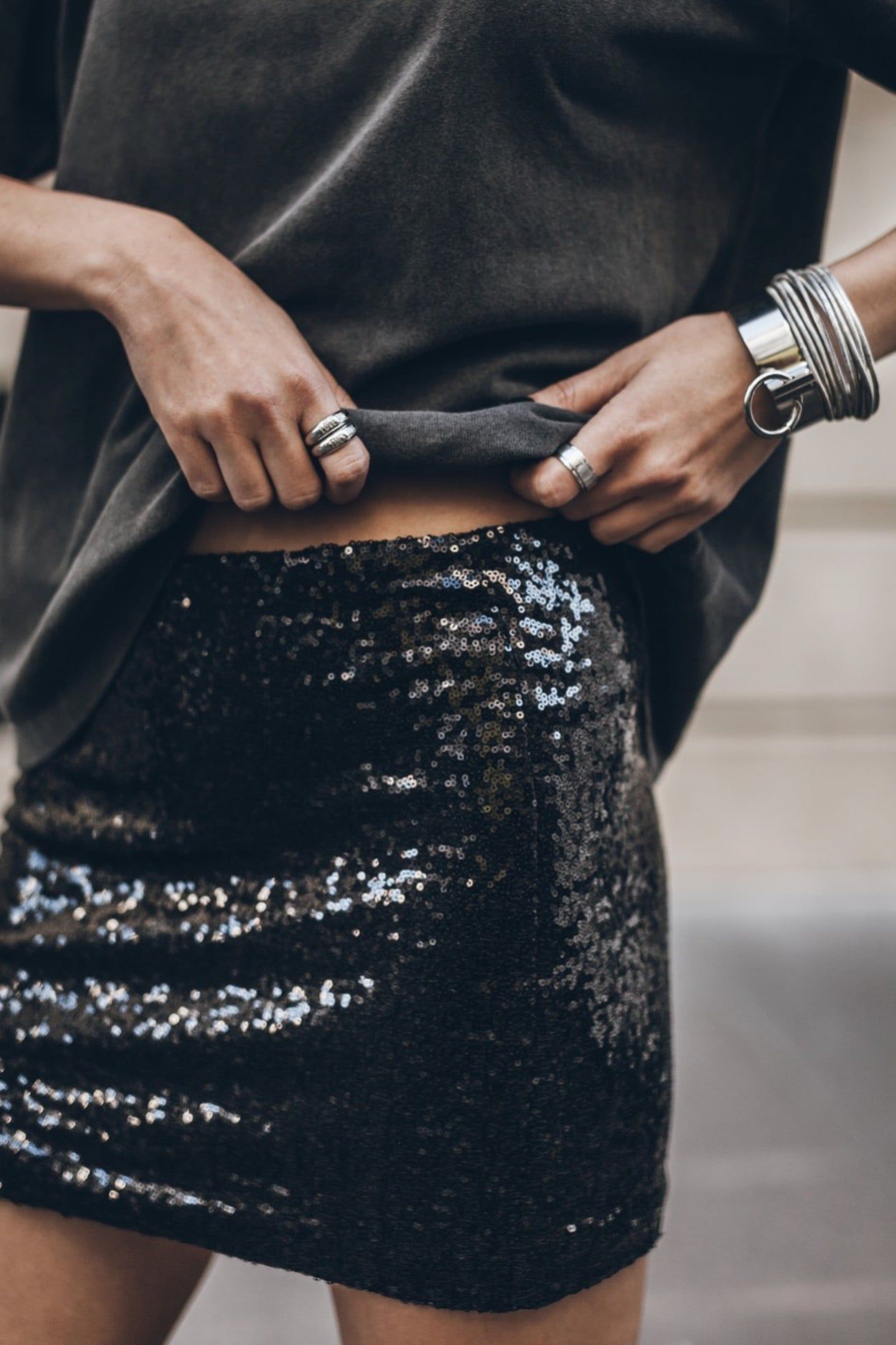 THE BLACK MINI SEQUIN SKIRT BLACK 2