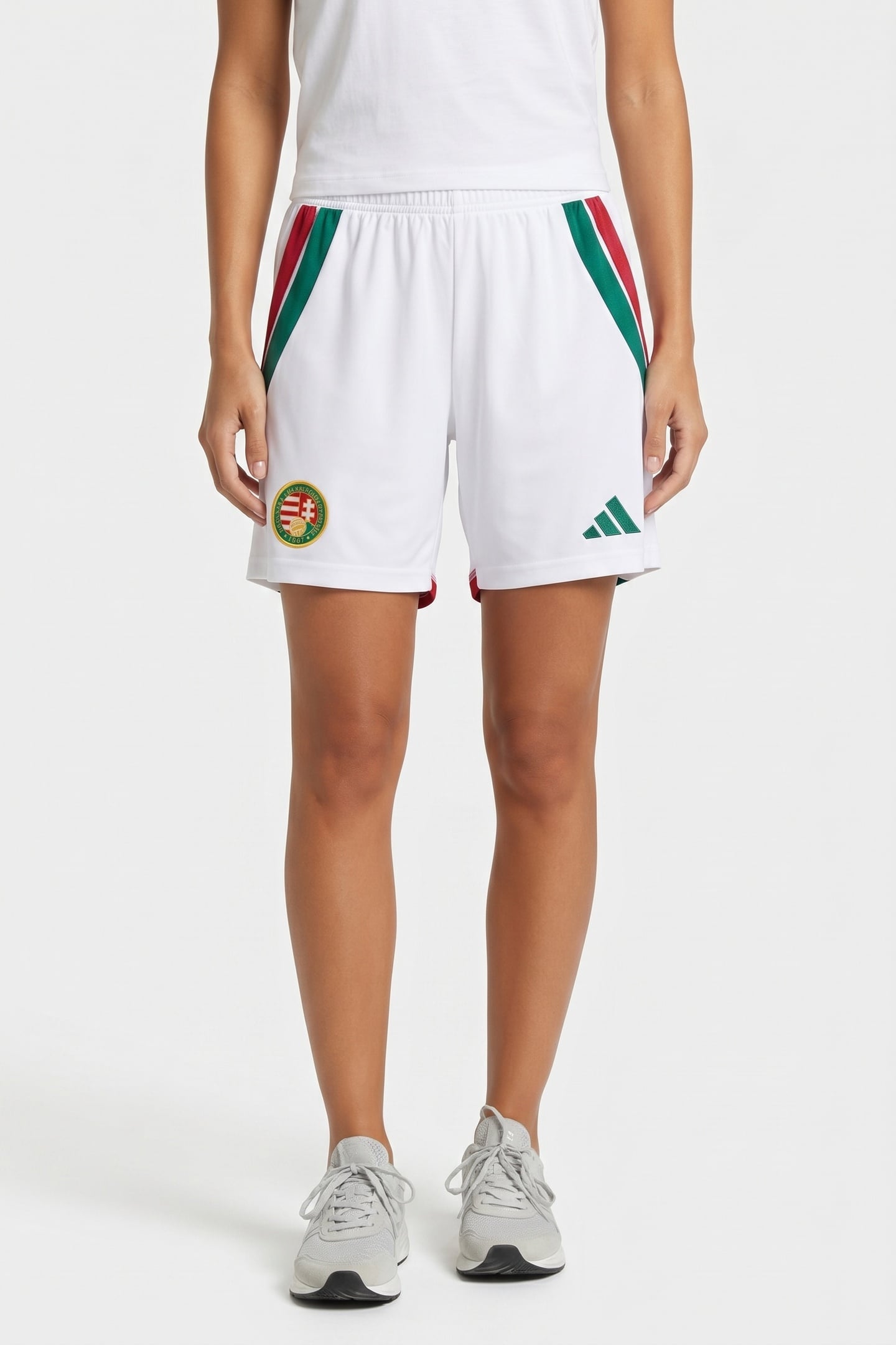 PERFORMANCE HUNGARIAN FF HOME SHORT 1