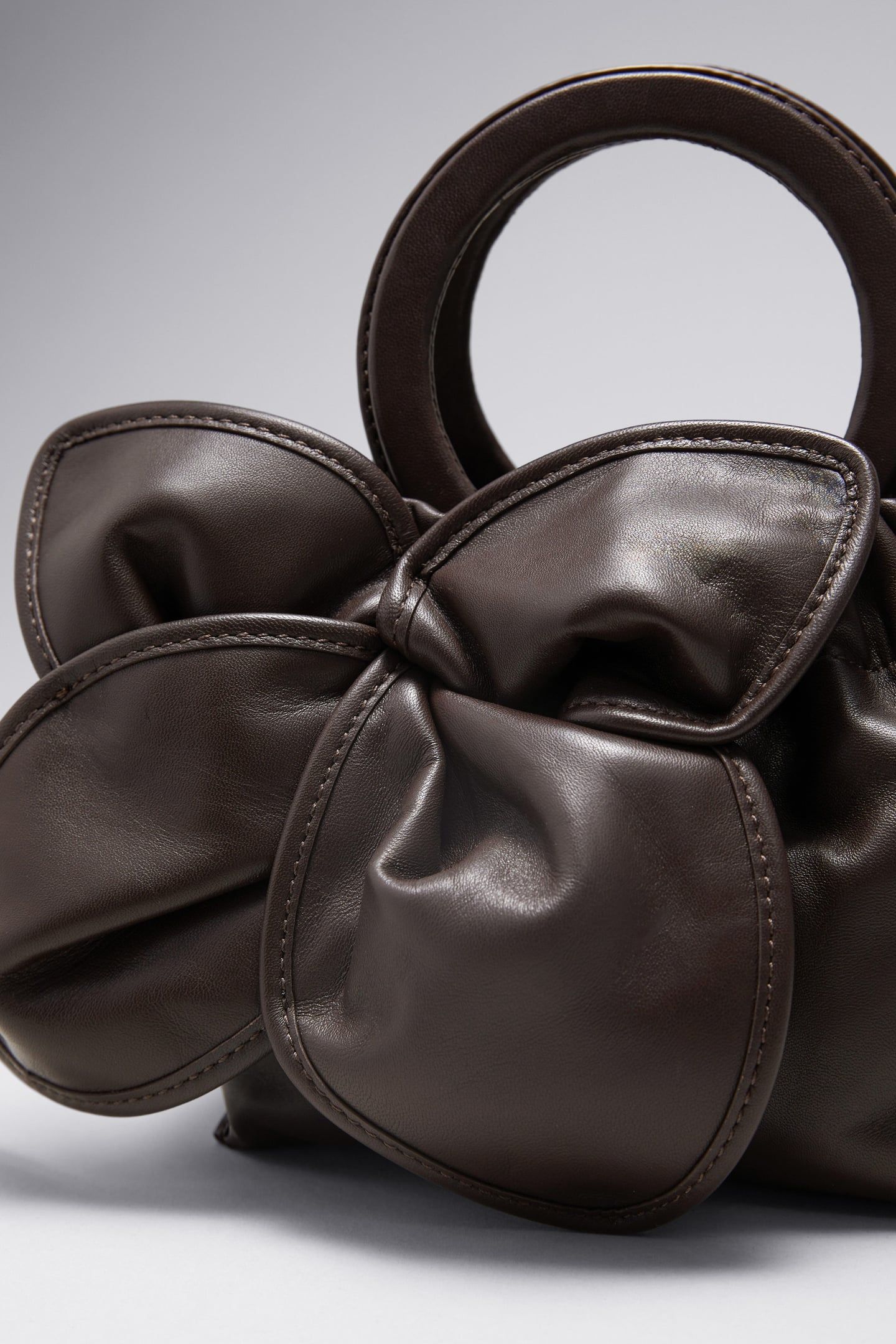 OLIVIA LEATHER HANDBAG BROWN 4