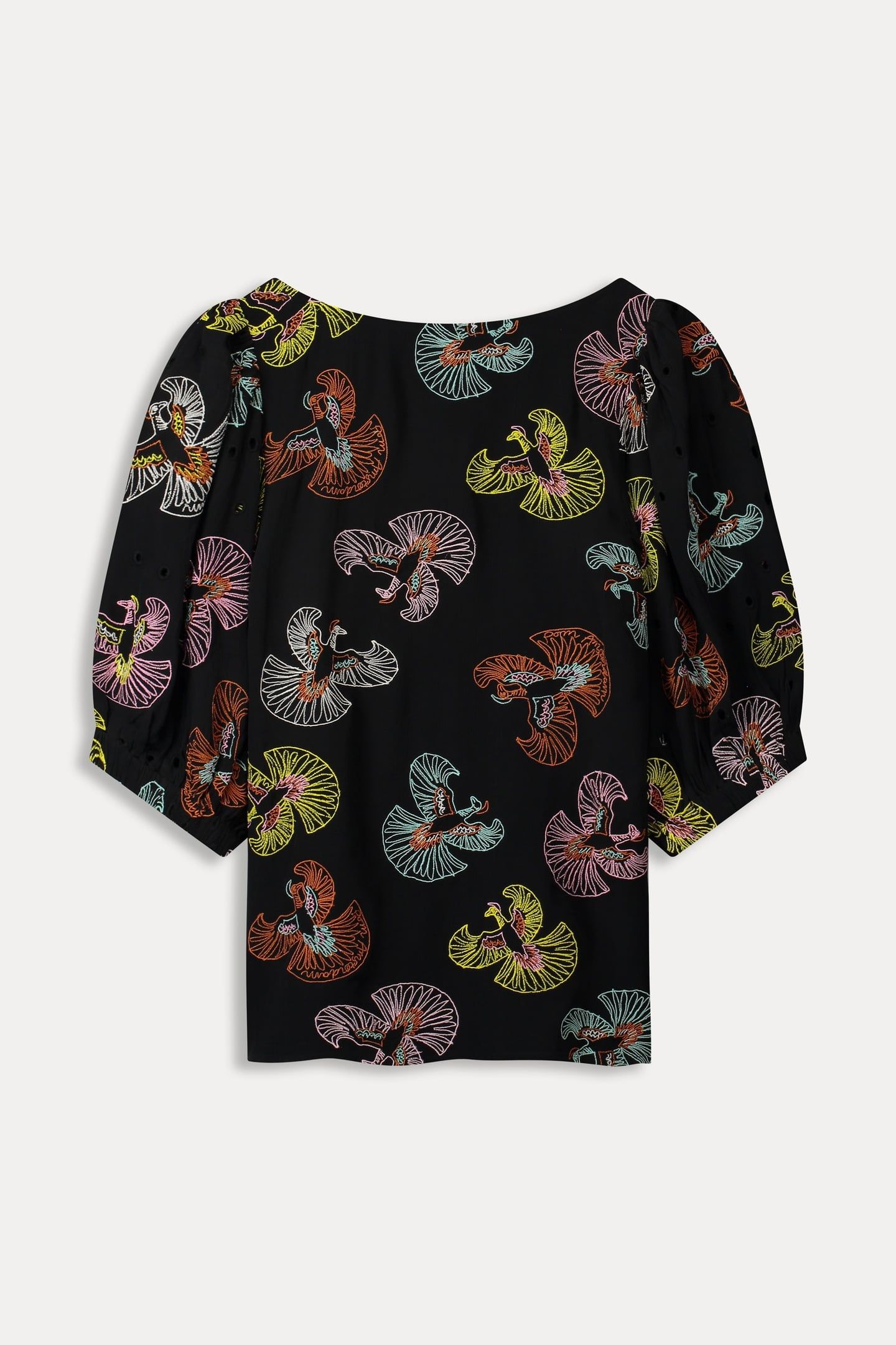 TOP - EMBROIDERY SKY BLACK 4