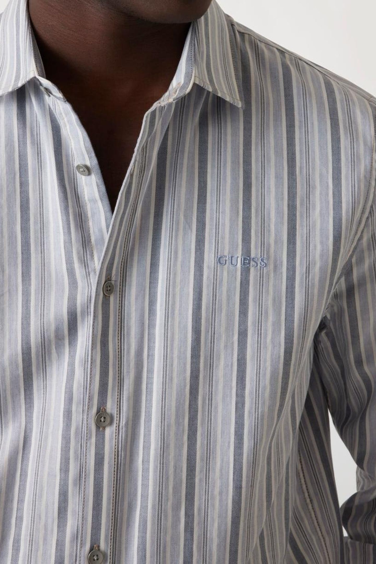 GUESS ECO LS COLLINS SHIRT LIGHT BLUE SMALL REG 8