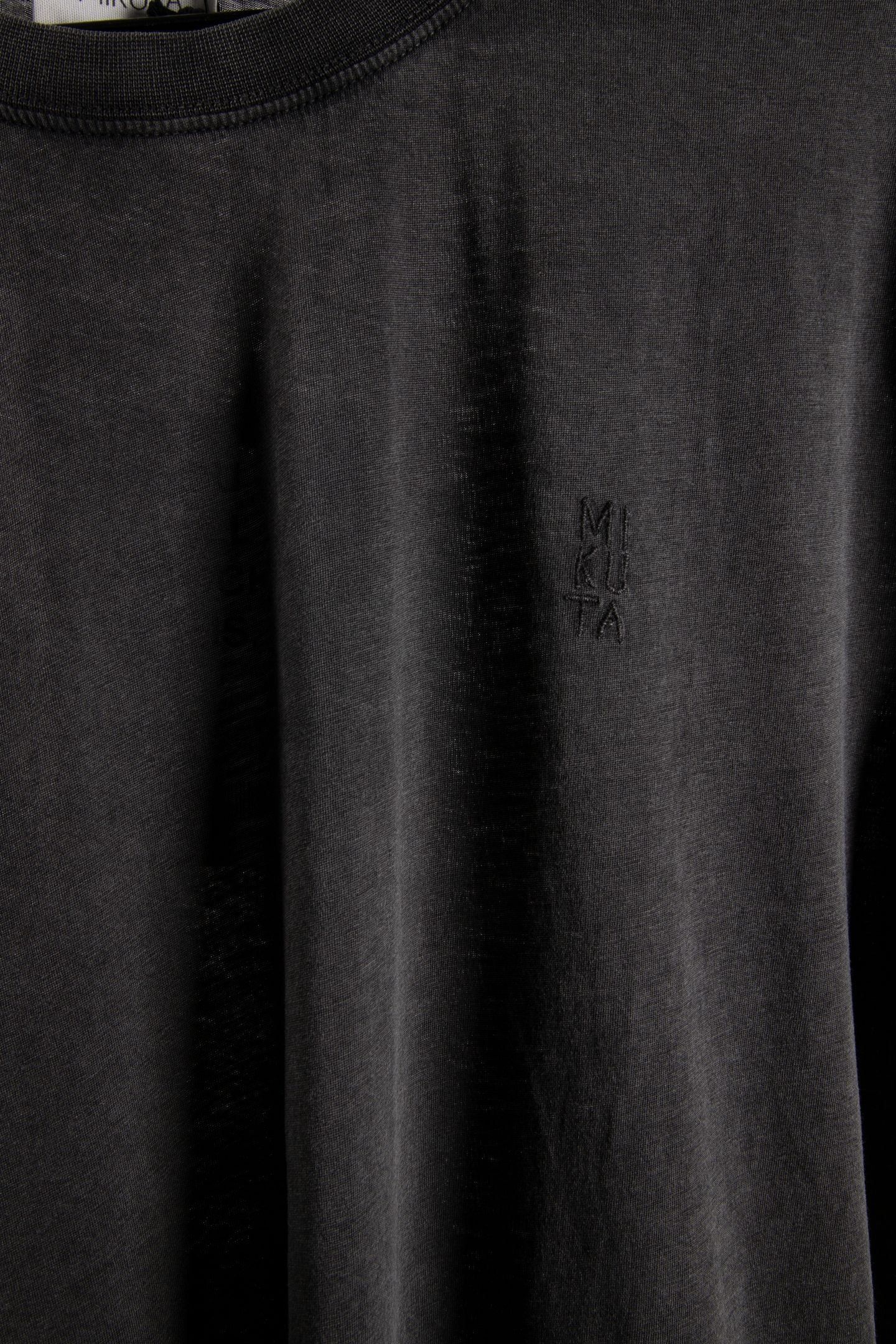 THE DARK ULTRA FADED STANDARD LOGO T-SHIRT BLACK 5