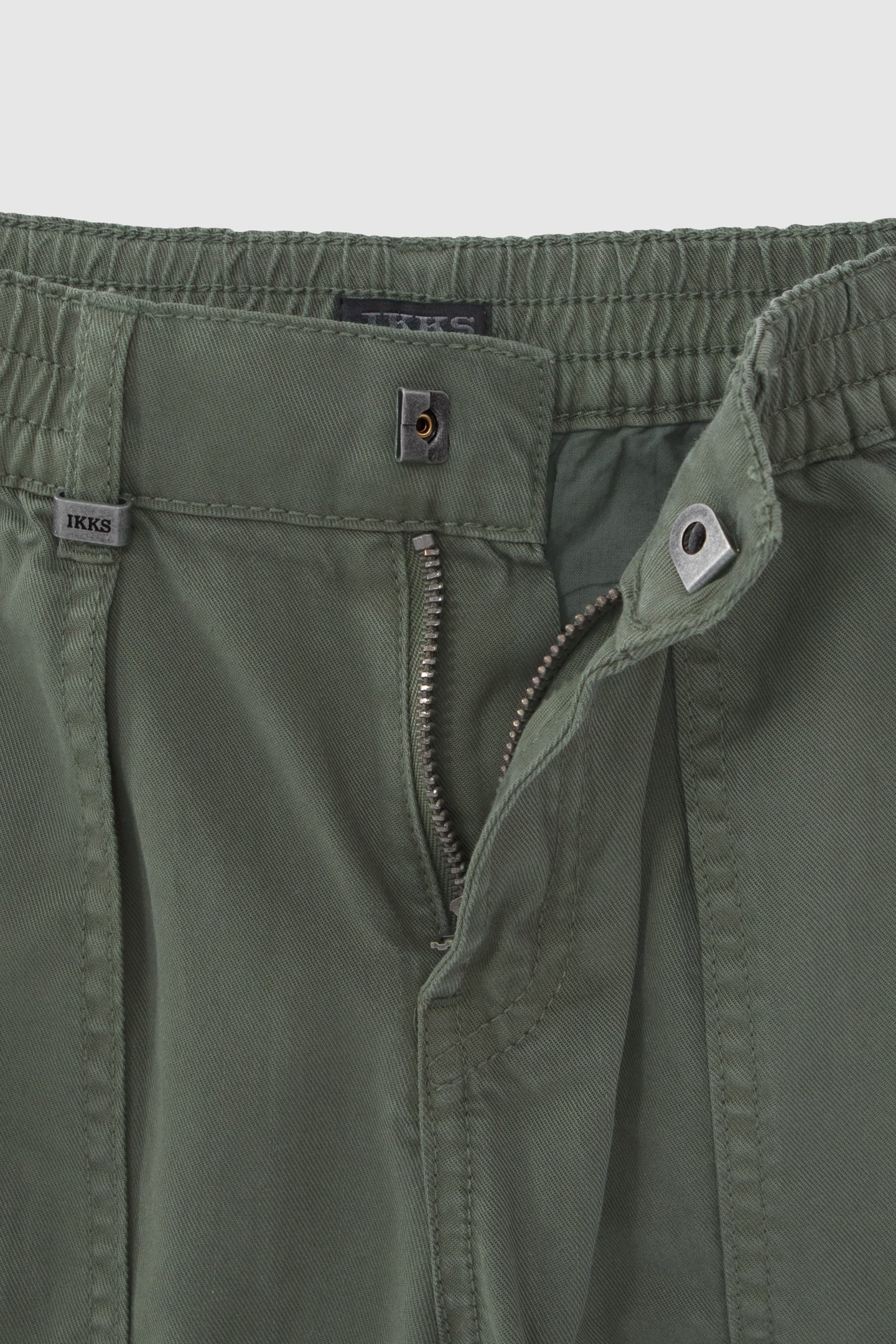 BOYS’ KHAKI CARGO TROUSERS WITH ELASTICATED WAIST 6