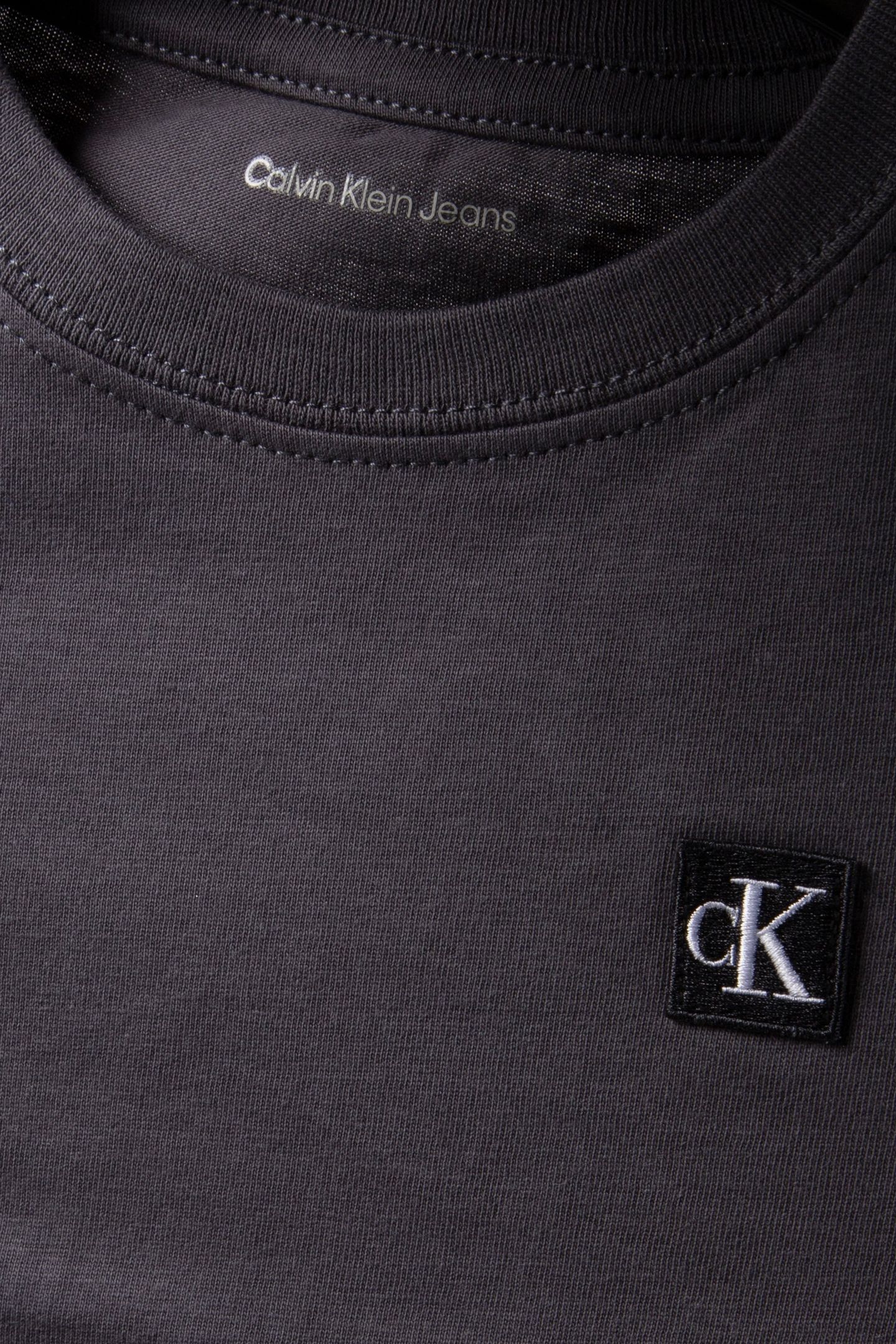 UNISEX MONO MINI BADGE TEE COAL 4