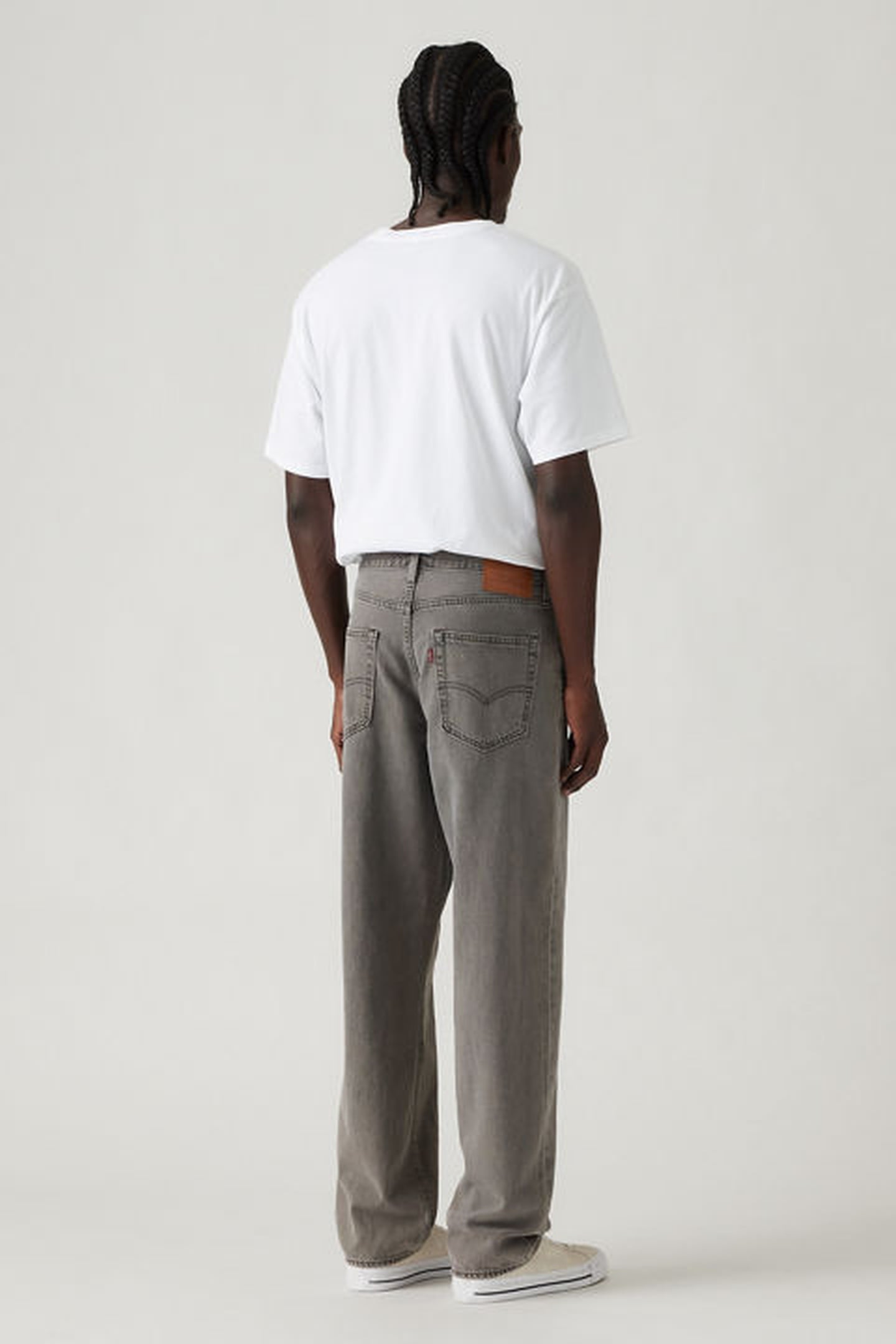 568™ LOOSE STRAIGHT LIGHTWEIGHT LINEN+ DENIM JEANS 3
