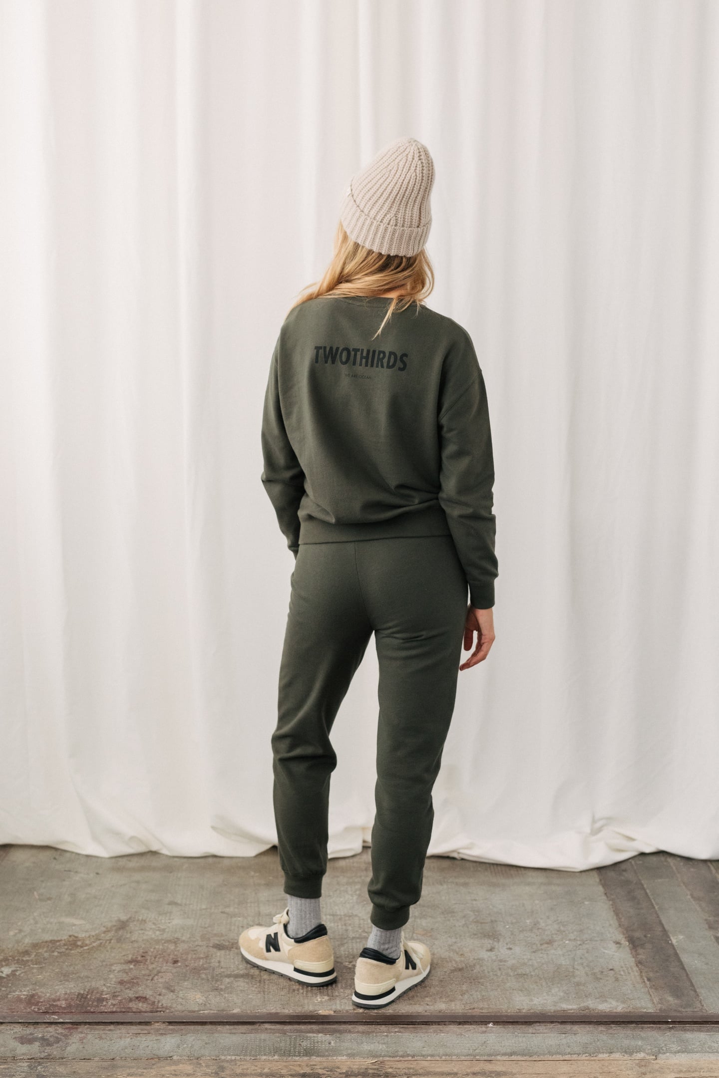 LE P22A SWEATSHIRT KHAKI 2