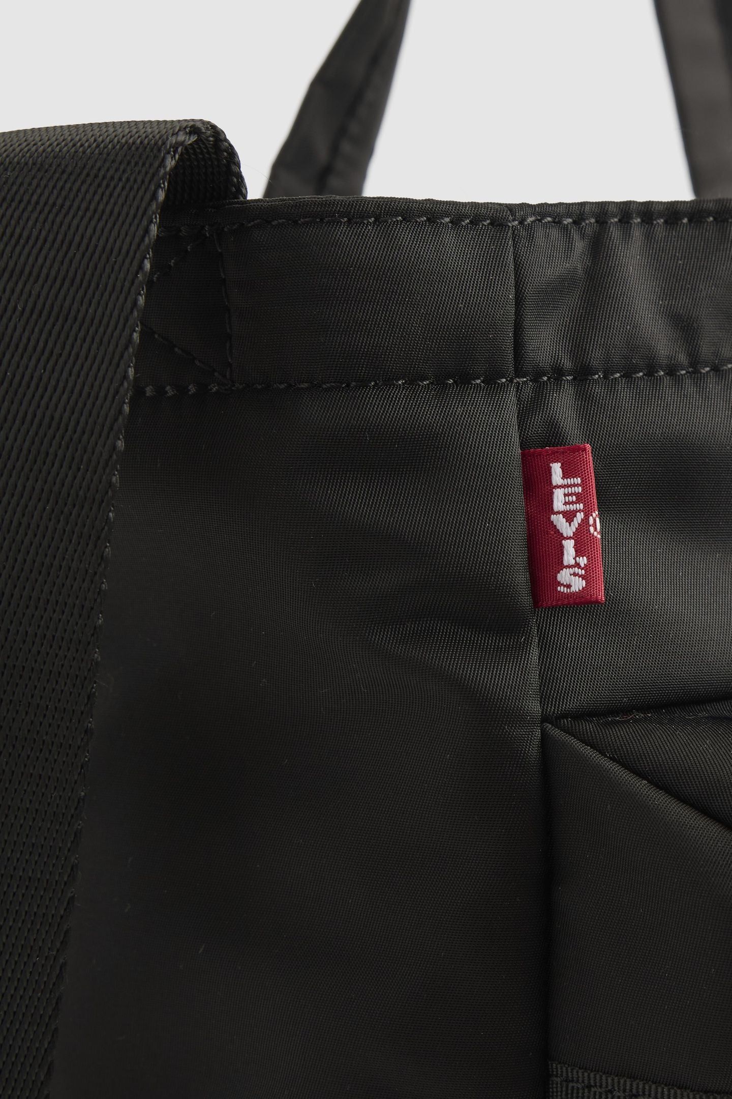 LEVI'S® MISSION BAY TOTE BAG 4