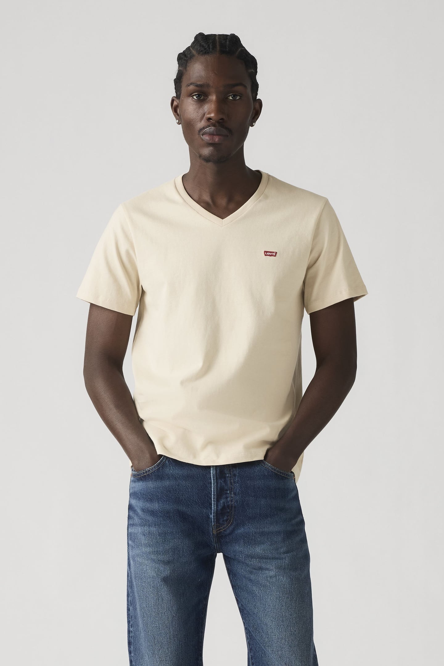 ORIGINAL HOUSEMARK V-NECK TEE 2
