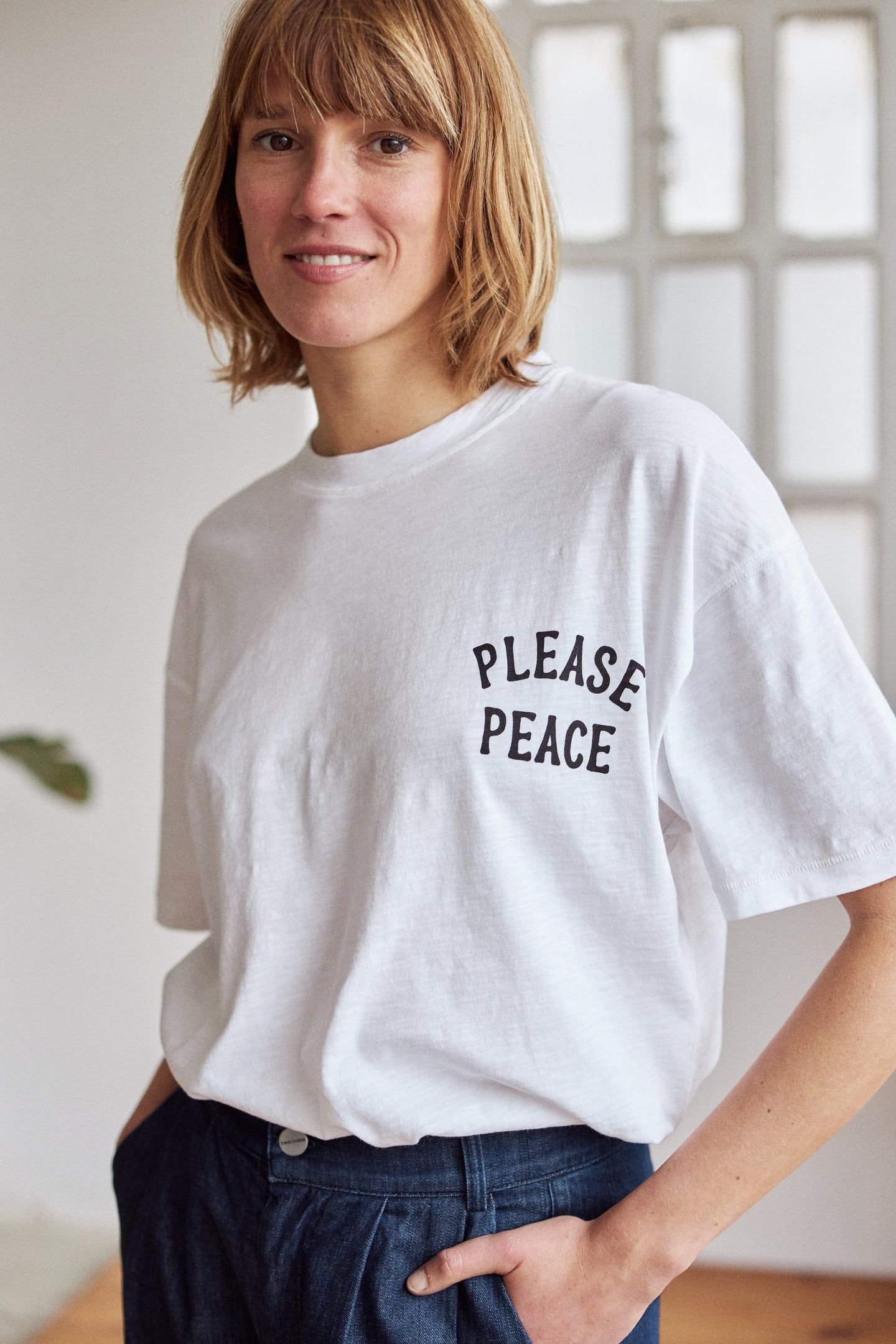 ILHA DA PAZ WOMAN T-SHIRT WHITE 1