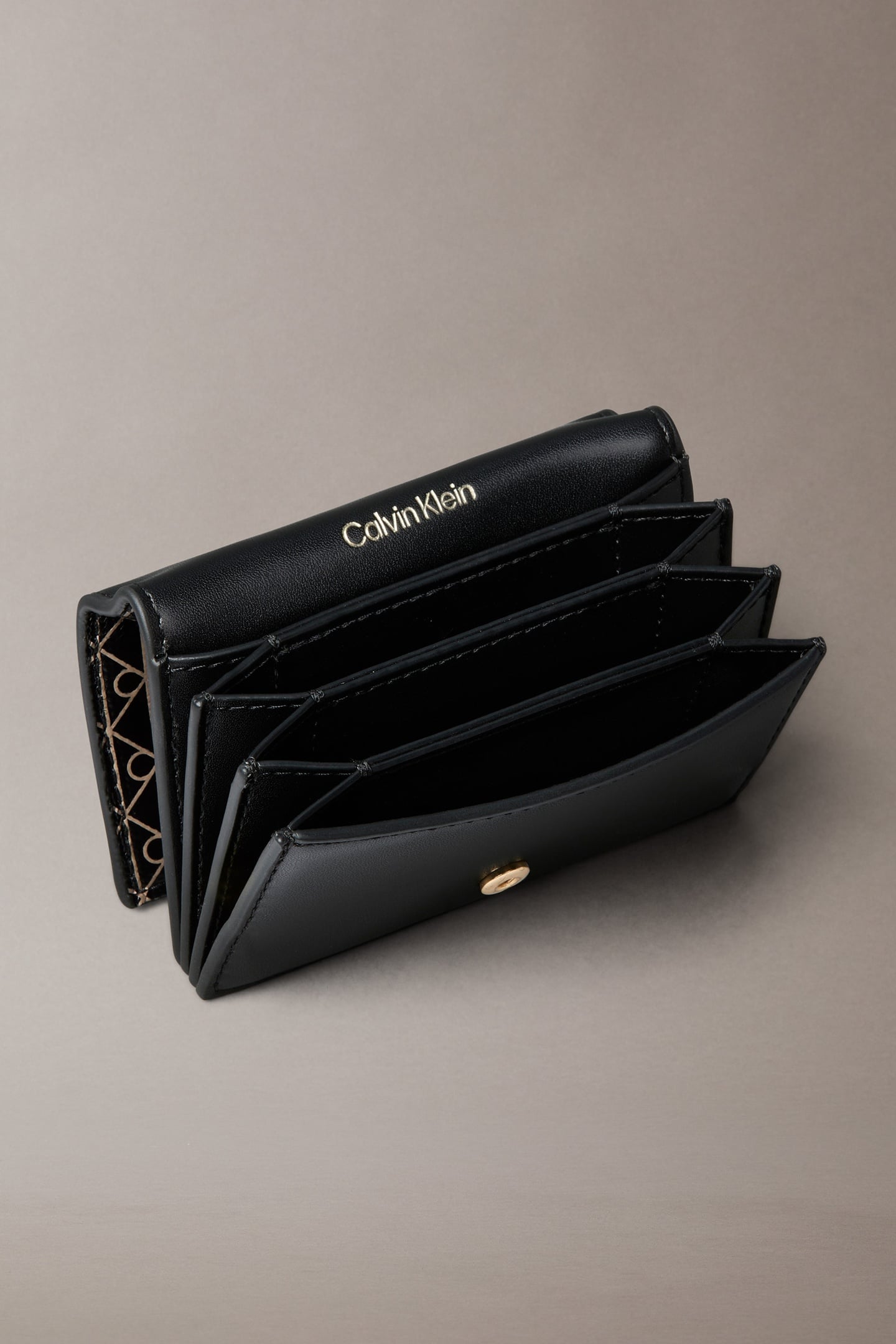 EMBLEM ACCORDION CARDHOLDER BLACK AOP 2
