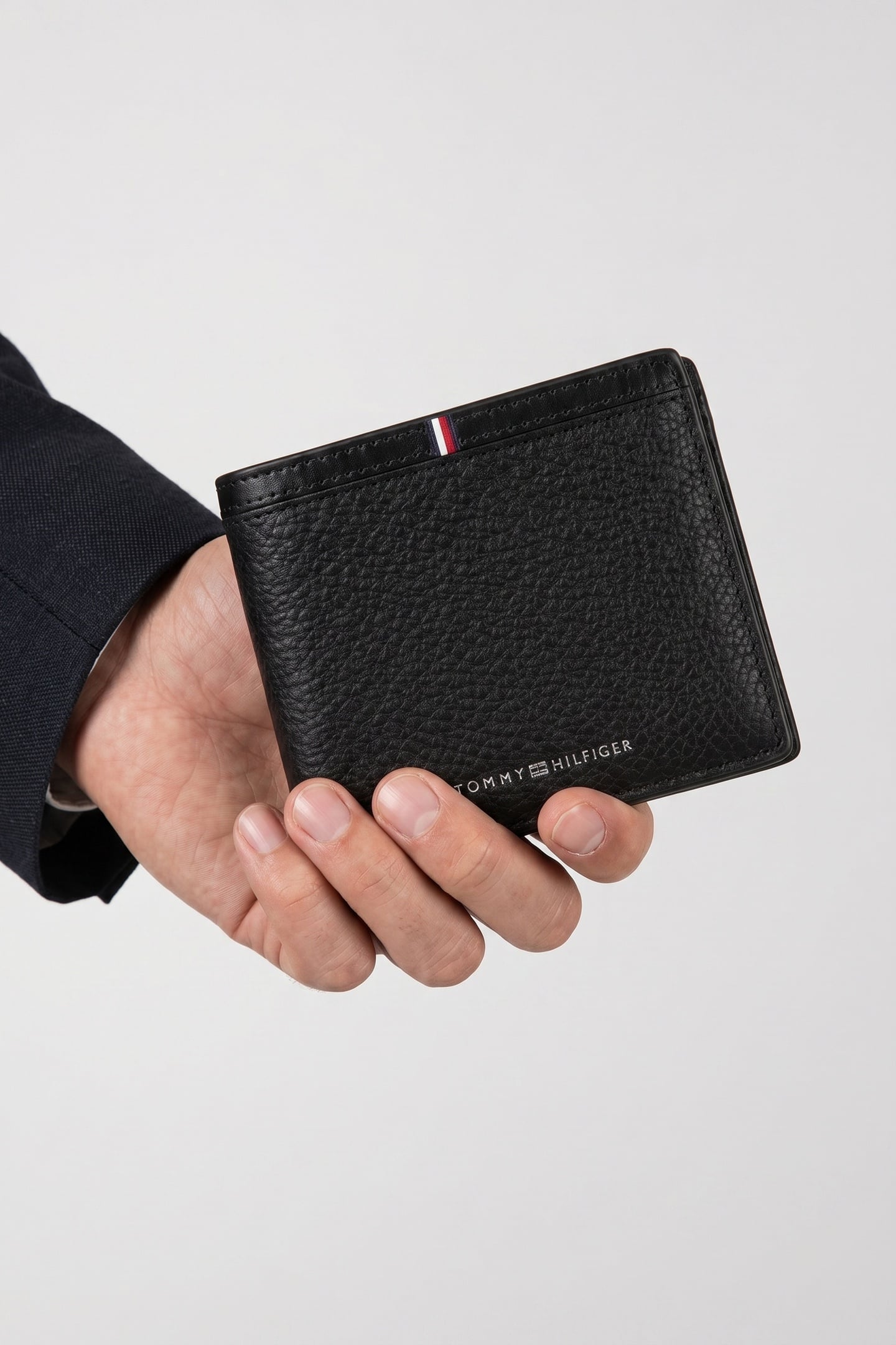 CORP MINI BIFOLD WALLET BLACK 3