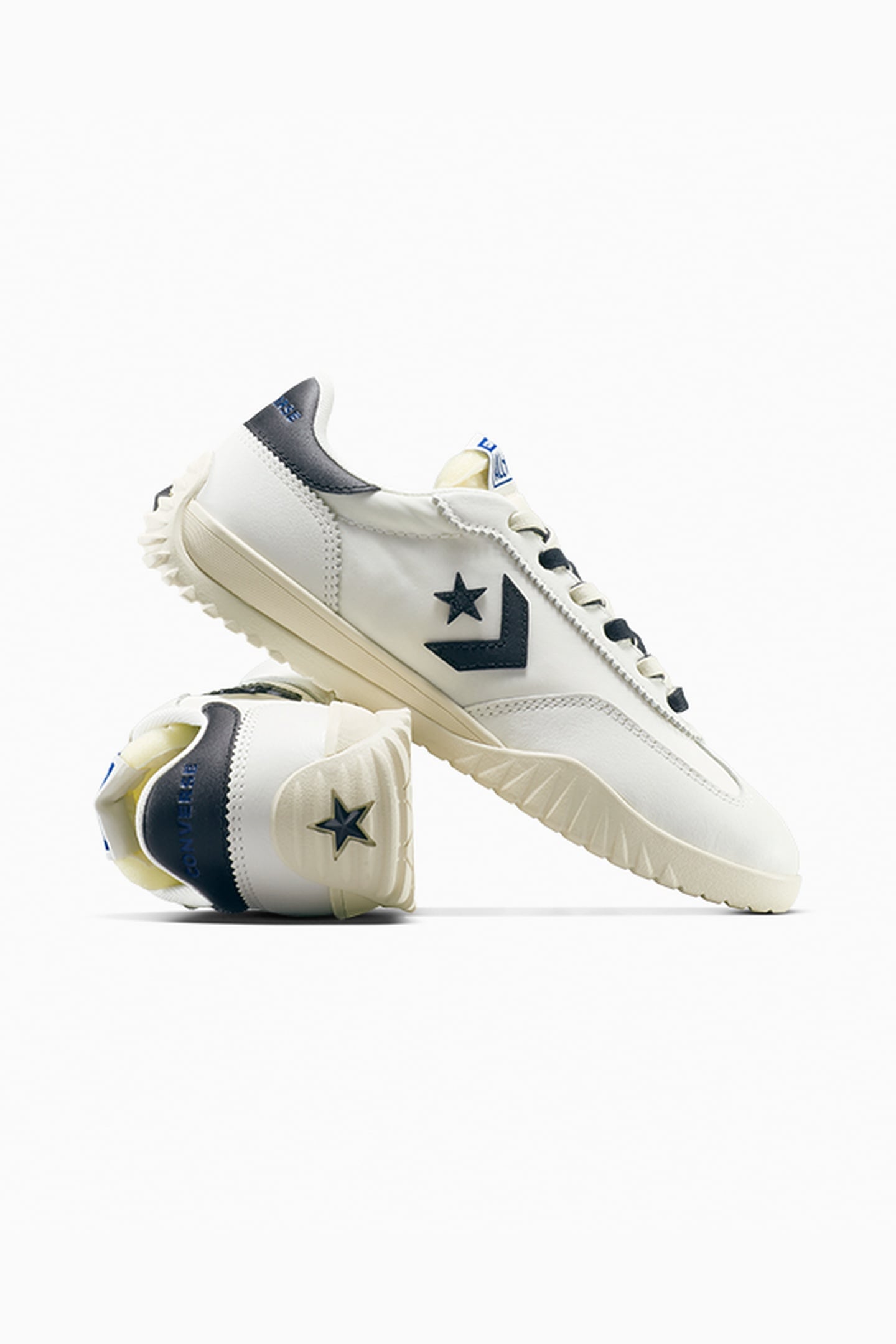 UNISEX RUN STAR TRAINER OX VINTAGE WHITE 4