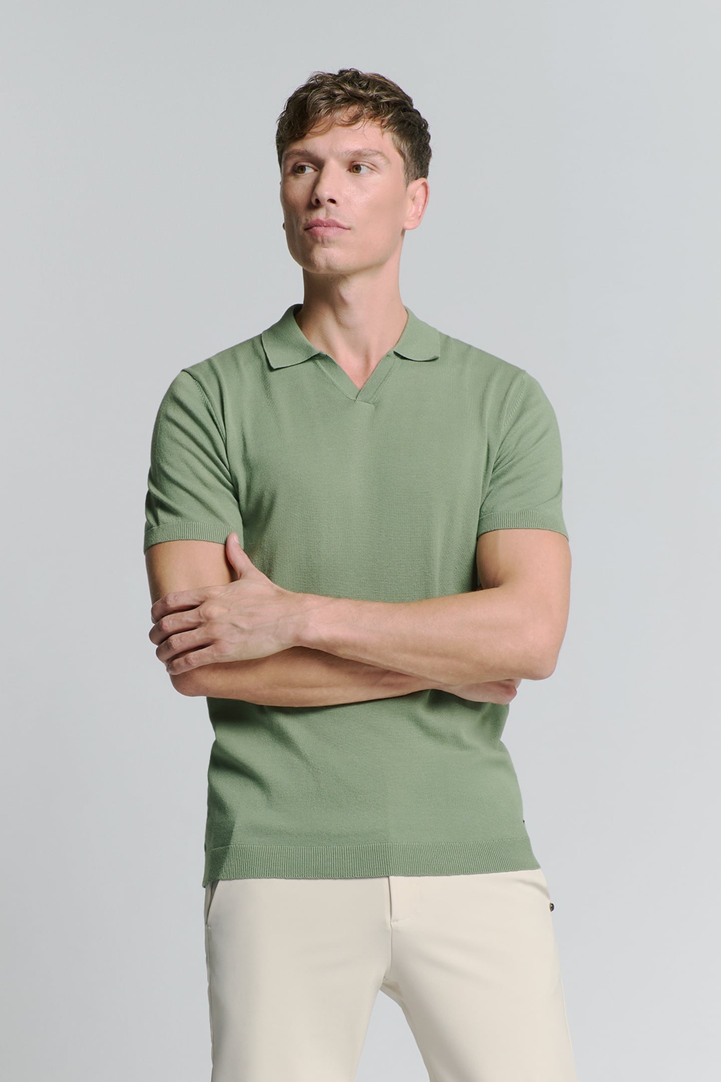PULLOVER SHORT SLEEVE POLO V SOLID GREEN 2