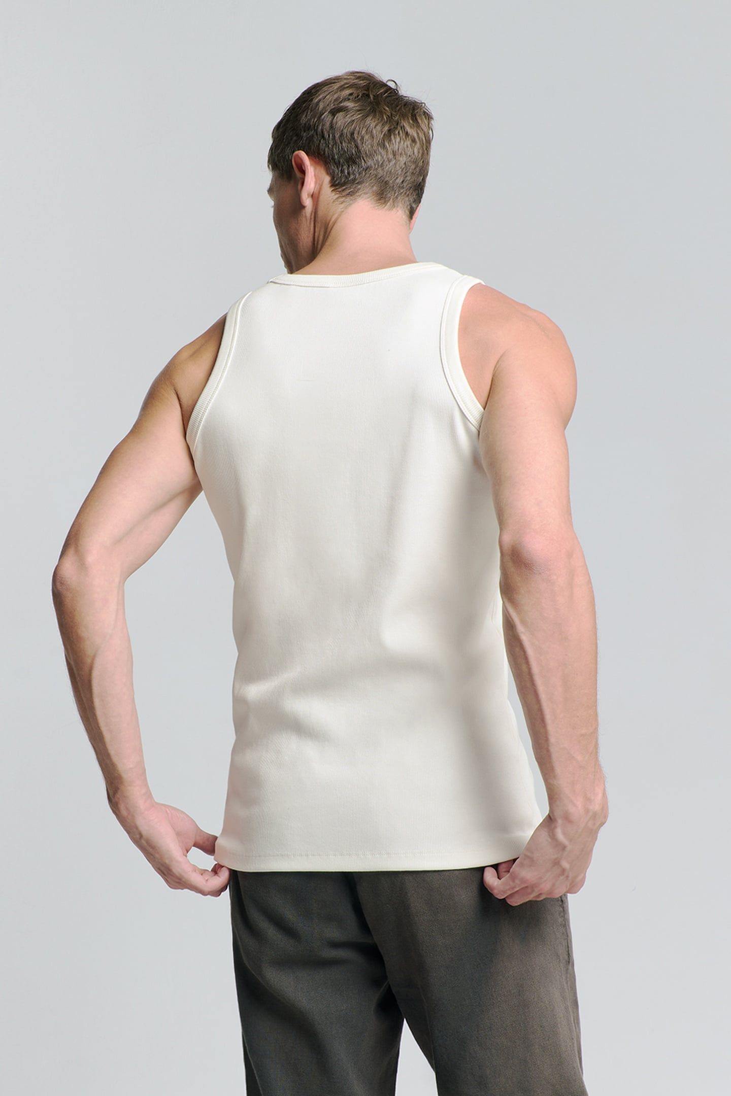 SINGLET SOLID RIB OFFWHITE 4