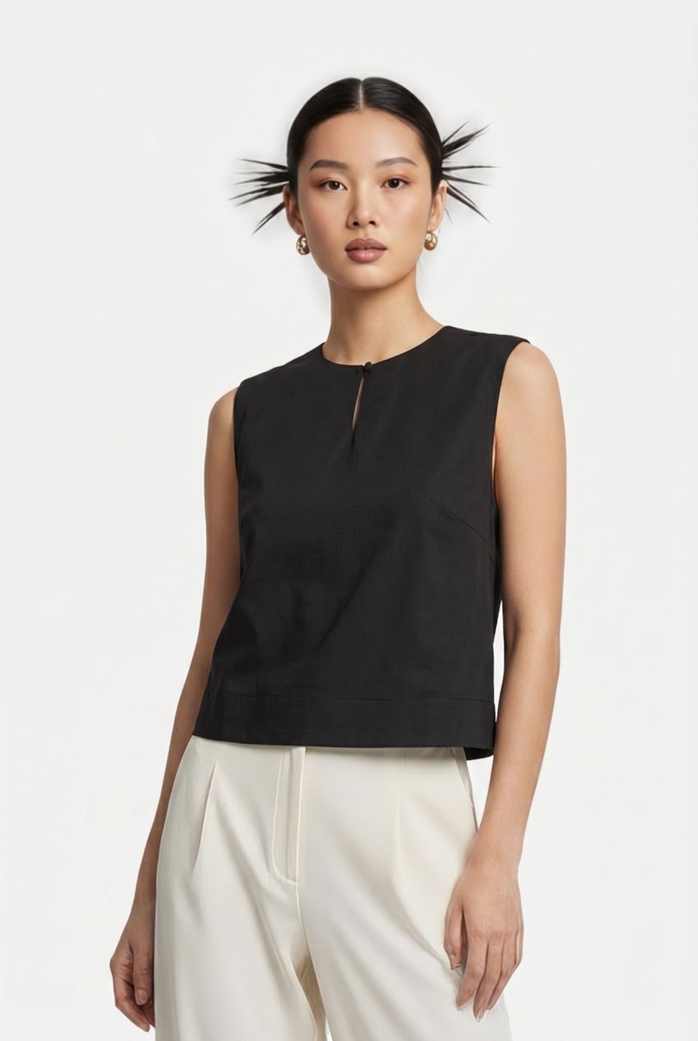 NOUS SOMMES LABELS – MIRA SL TENCEL TOP BLACK 4