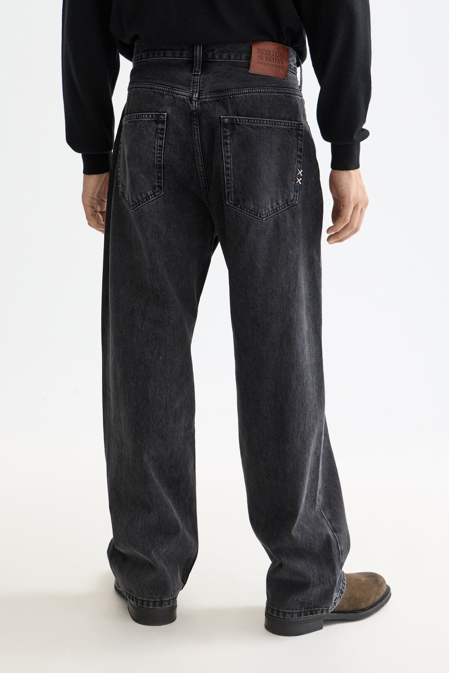CORE THE PITCH LOOSE FIT JEANS — BLACK BUZZ BLACK BUZZ 6
