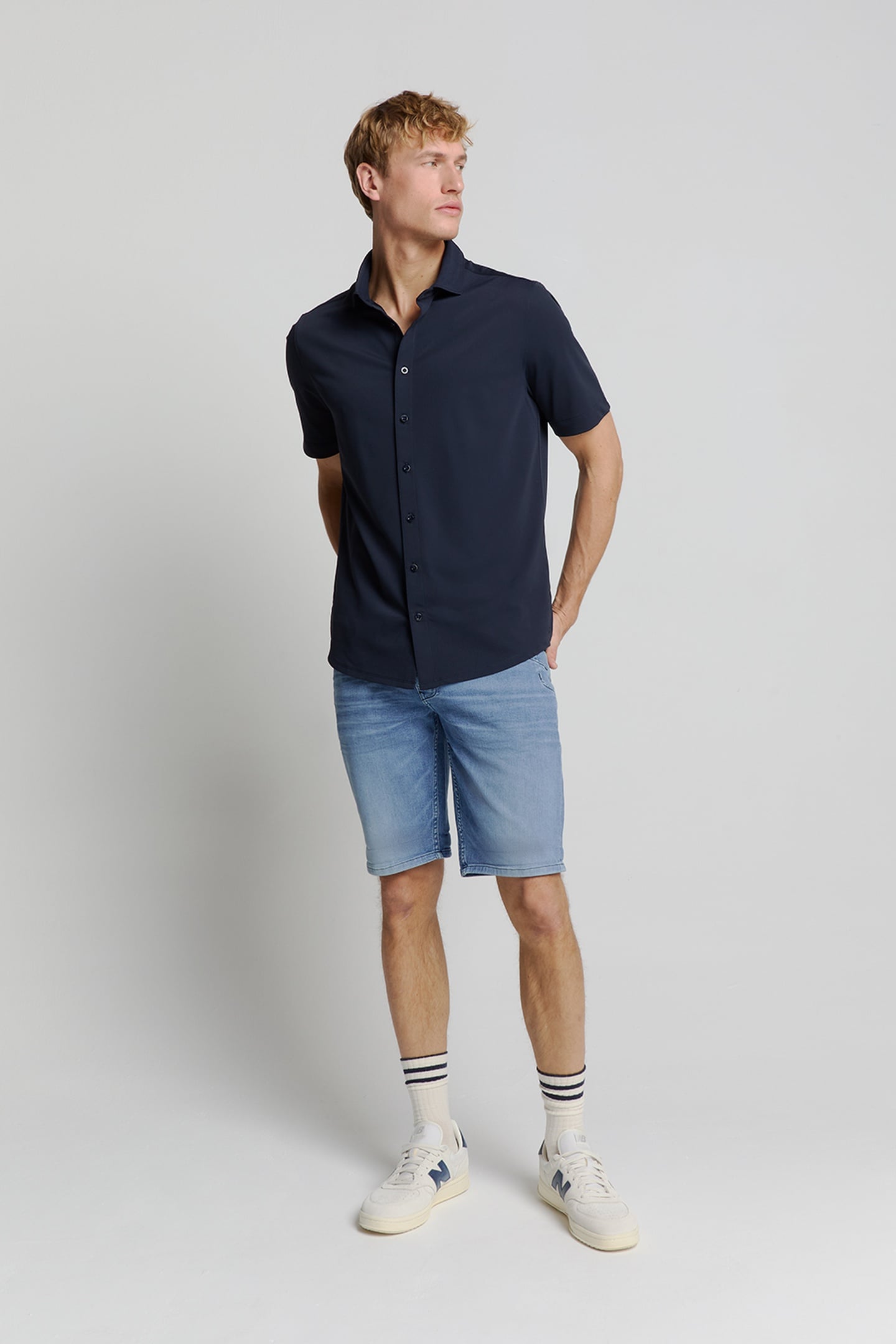 SHORT DENIM STRETCH BLEACH DENIM 1