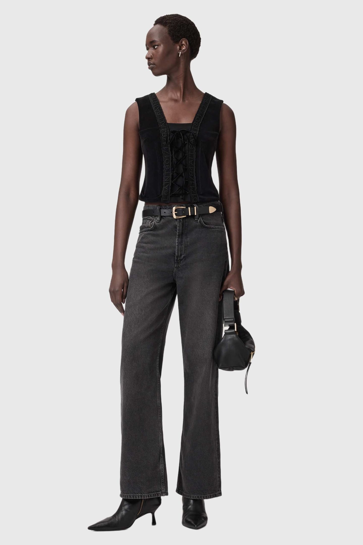 SELIN VELVET VEST BLACK 1