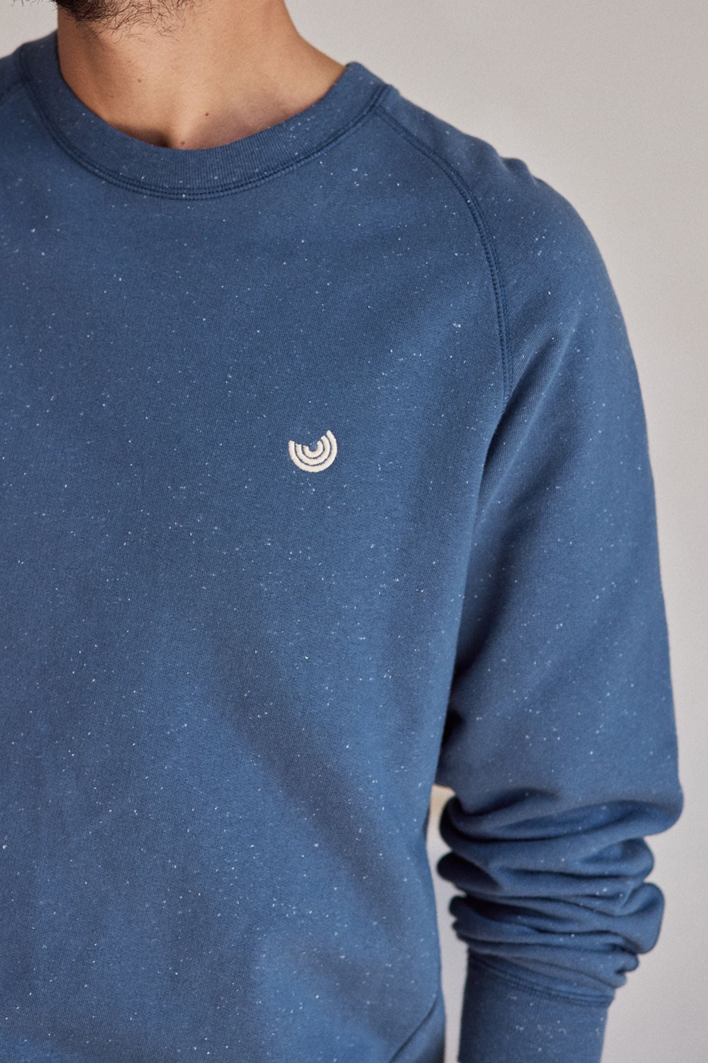 TAVUA SWEATSHIRT NAVY BLUE 4