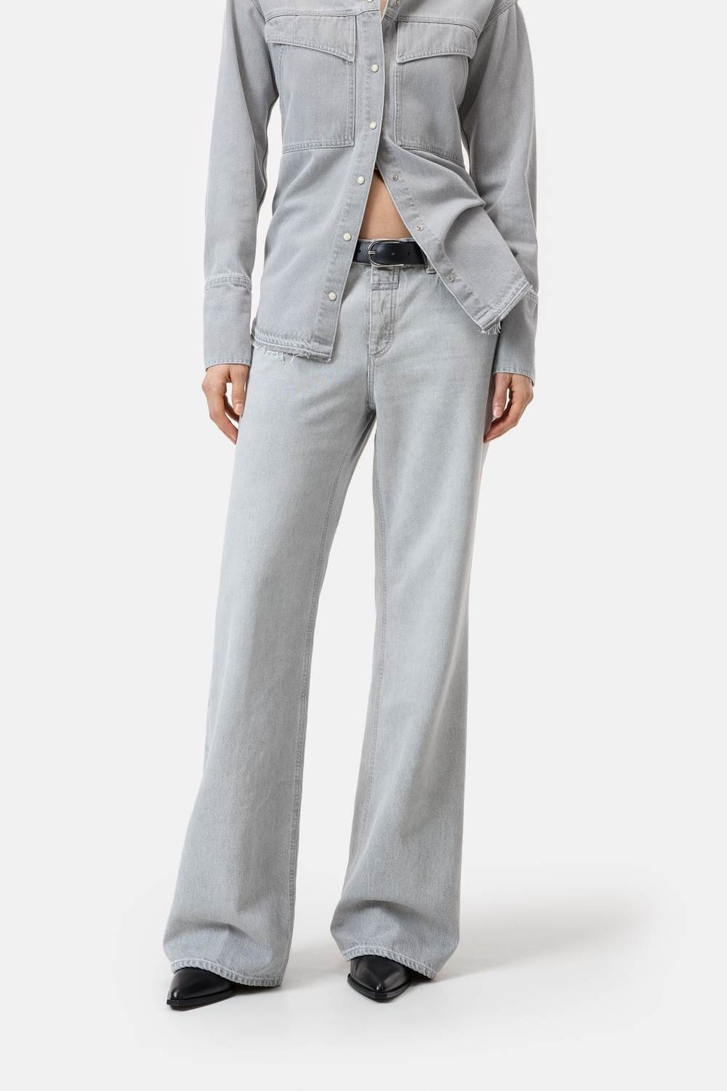 GILLAN LIGHT GREY 1