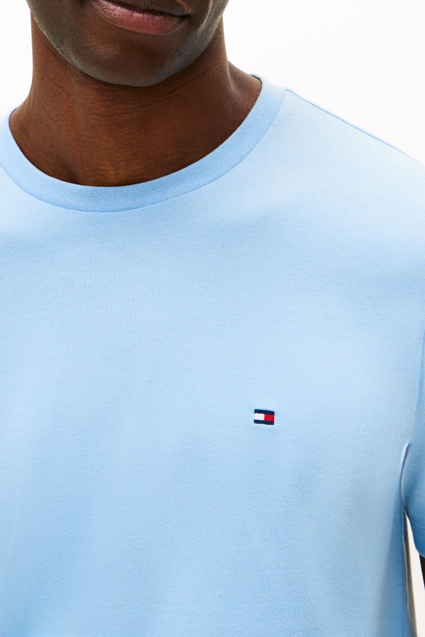ESSENTIAL SEASONAL REGULAR FIT TEE WELL WATER 5