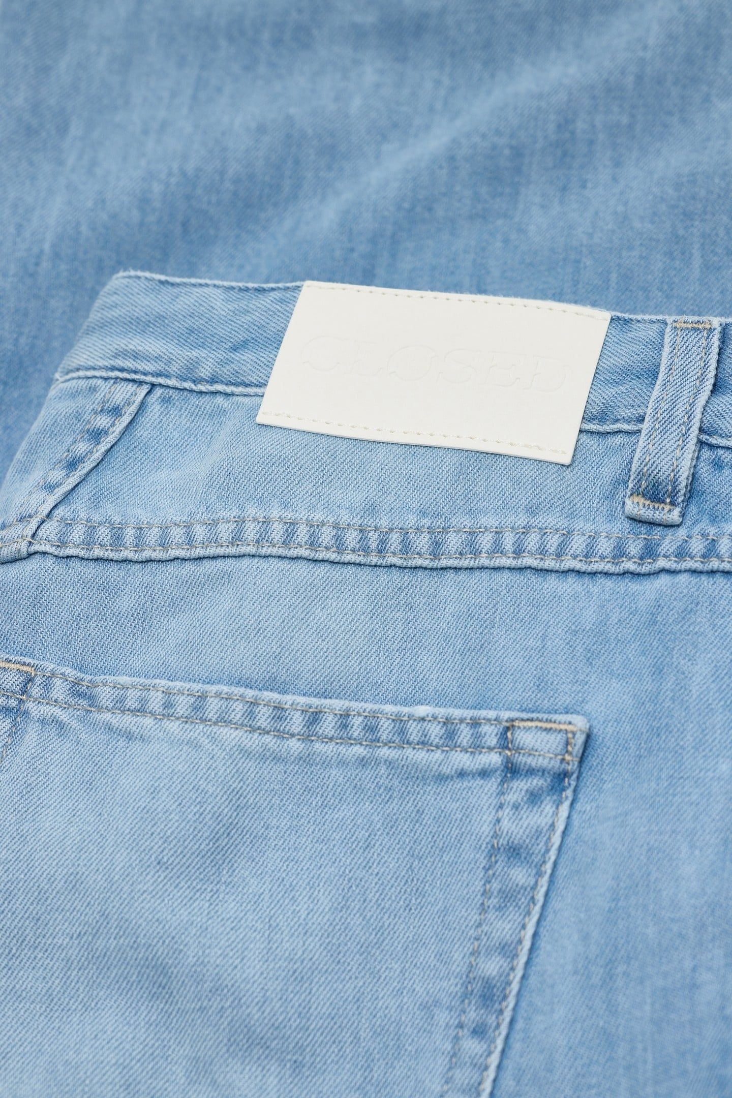 GILLAN LIGHT BLUE 6