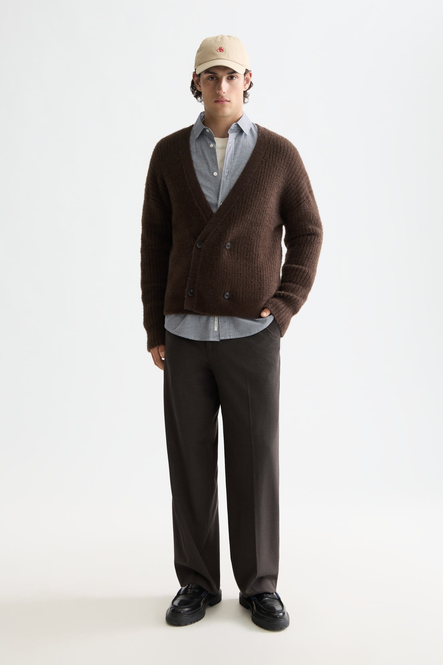HAIRY CARDIGAN DEMITASSE 3