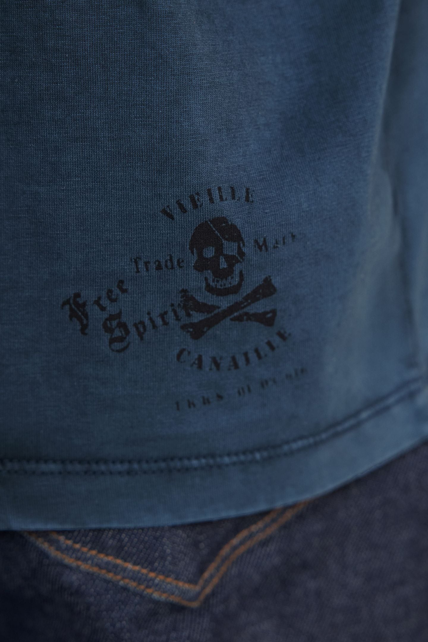 SLATE T-SHIRT WITH SLOGAN AND ANCHOR ON CHEST 7