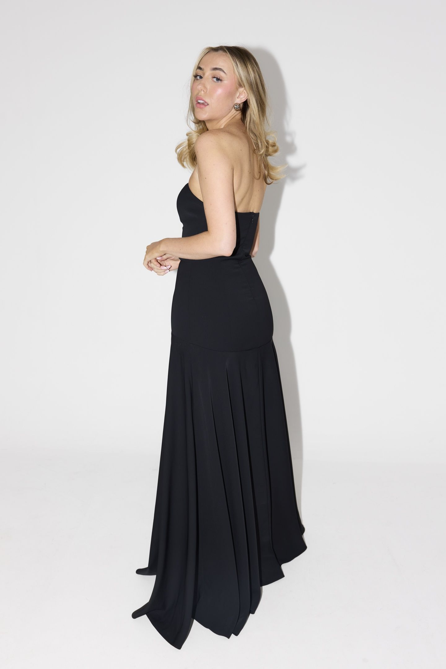 STRAPLESS MAXI DRESS BLACK 4
