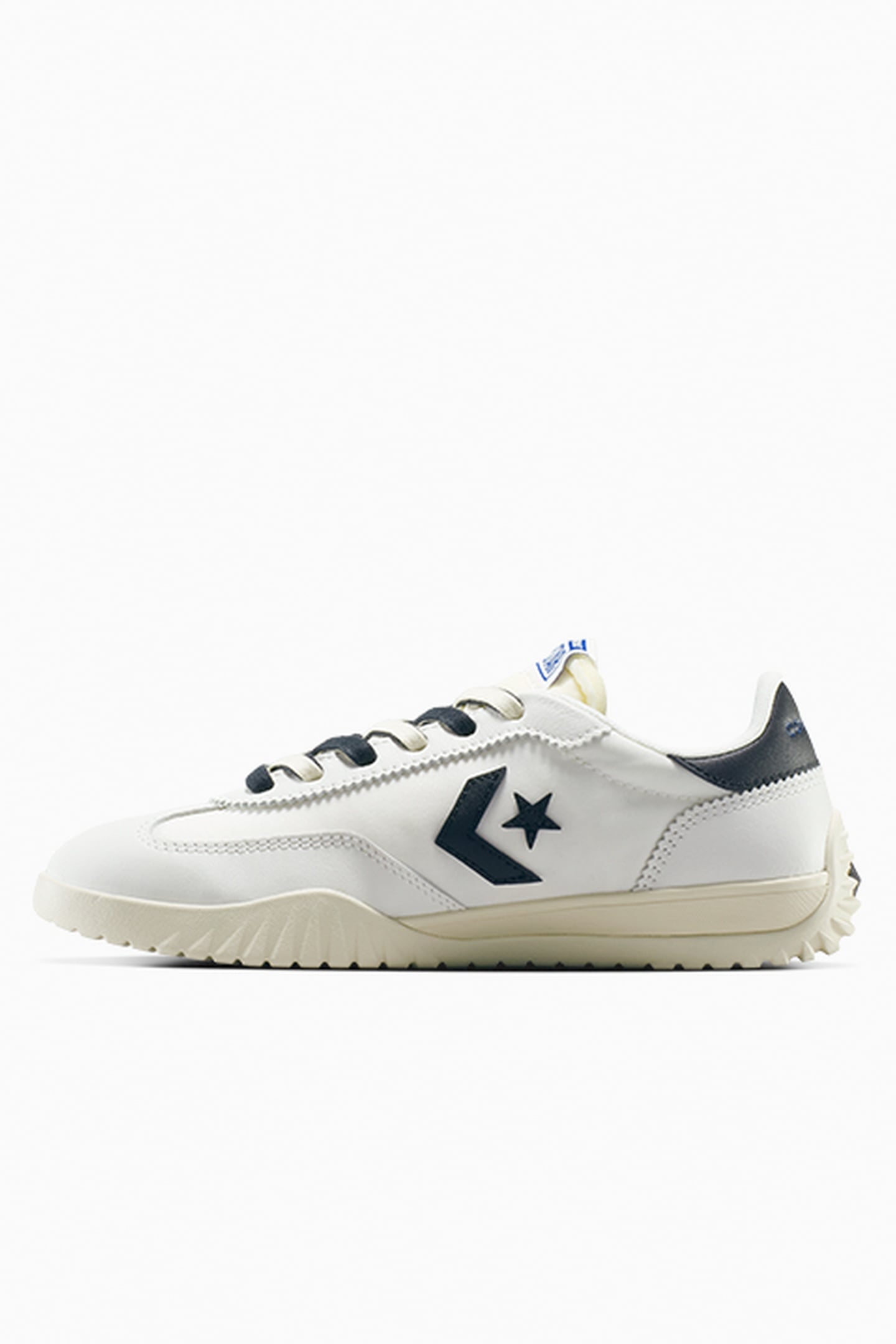 UNISEX RUN STAR TRAINER OX VINTAGE WHITE 2