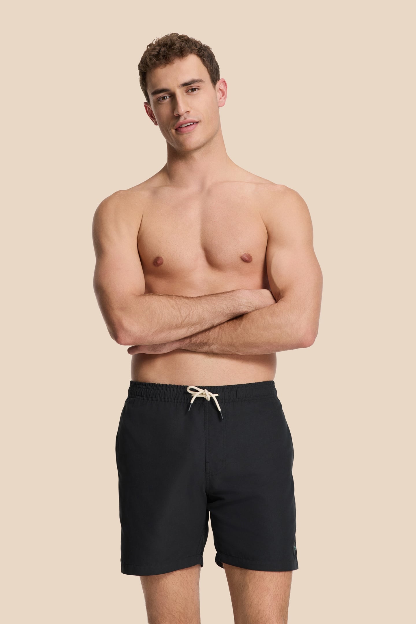 MEN MIKE SWIM SHORTS 7 INCH SOLID BLACK 2