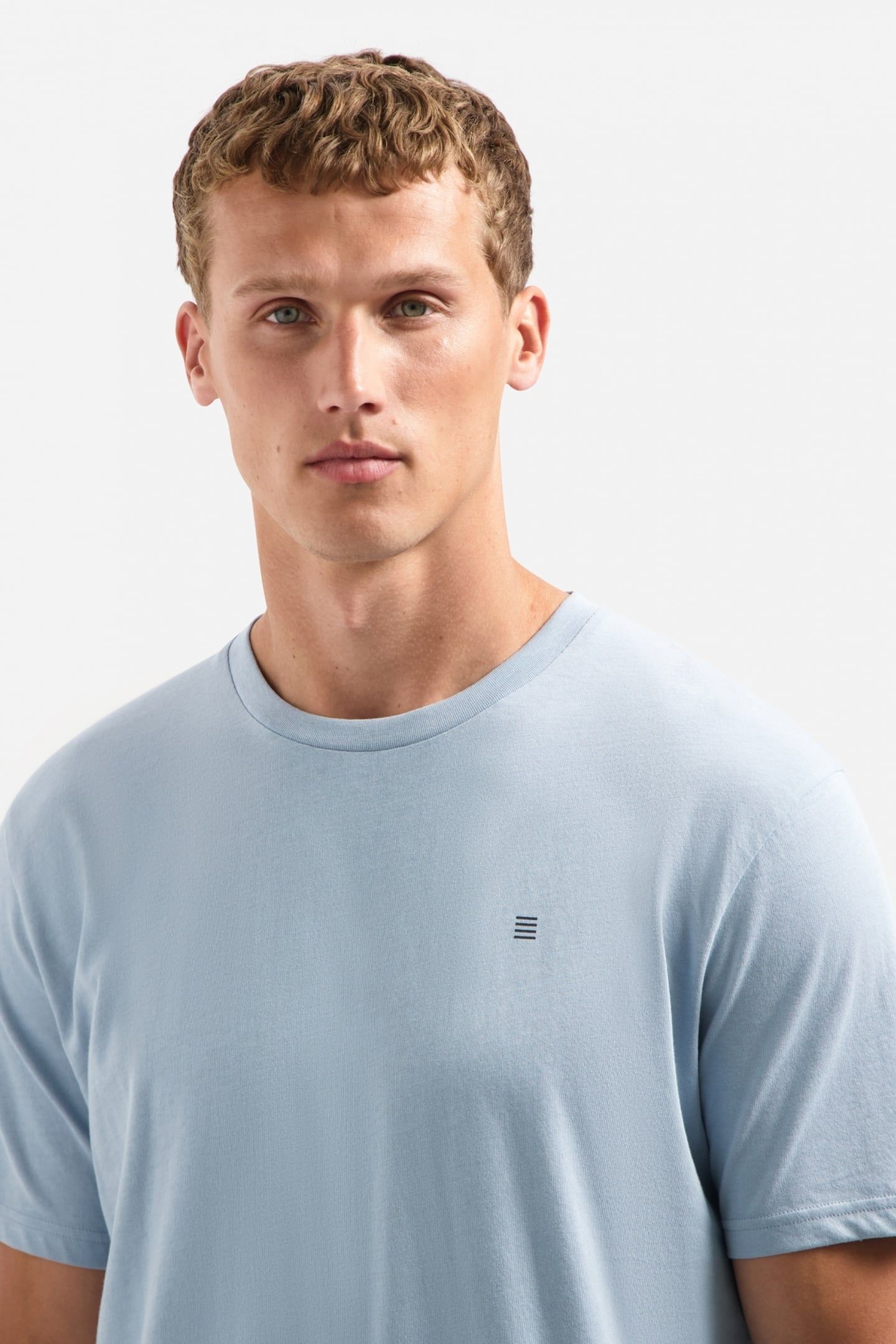 T-SHIRT CREWNECK SOLID BASIC DUSTY BLUE 2