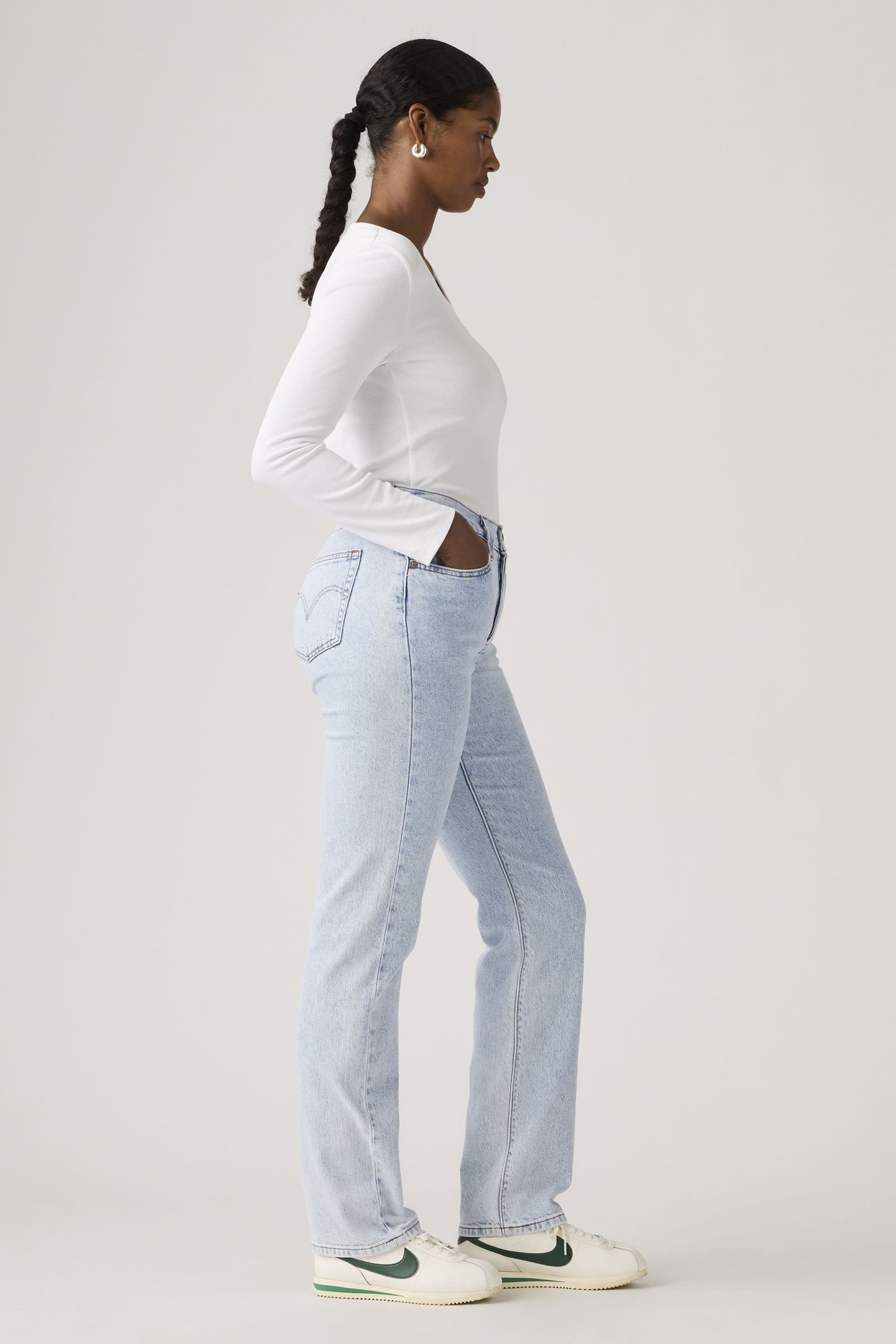 501® CURVE LIGHTWEIGHT JEANS 3