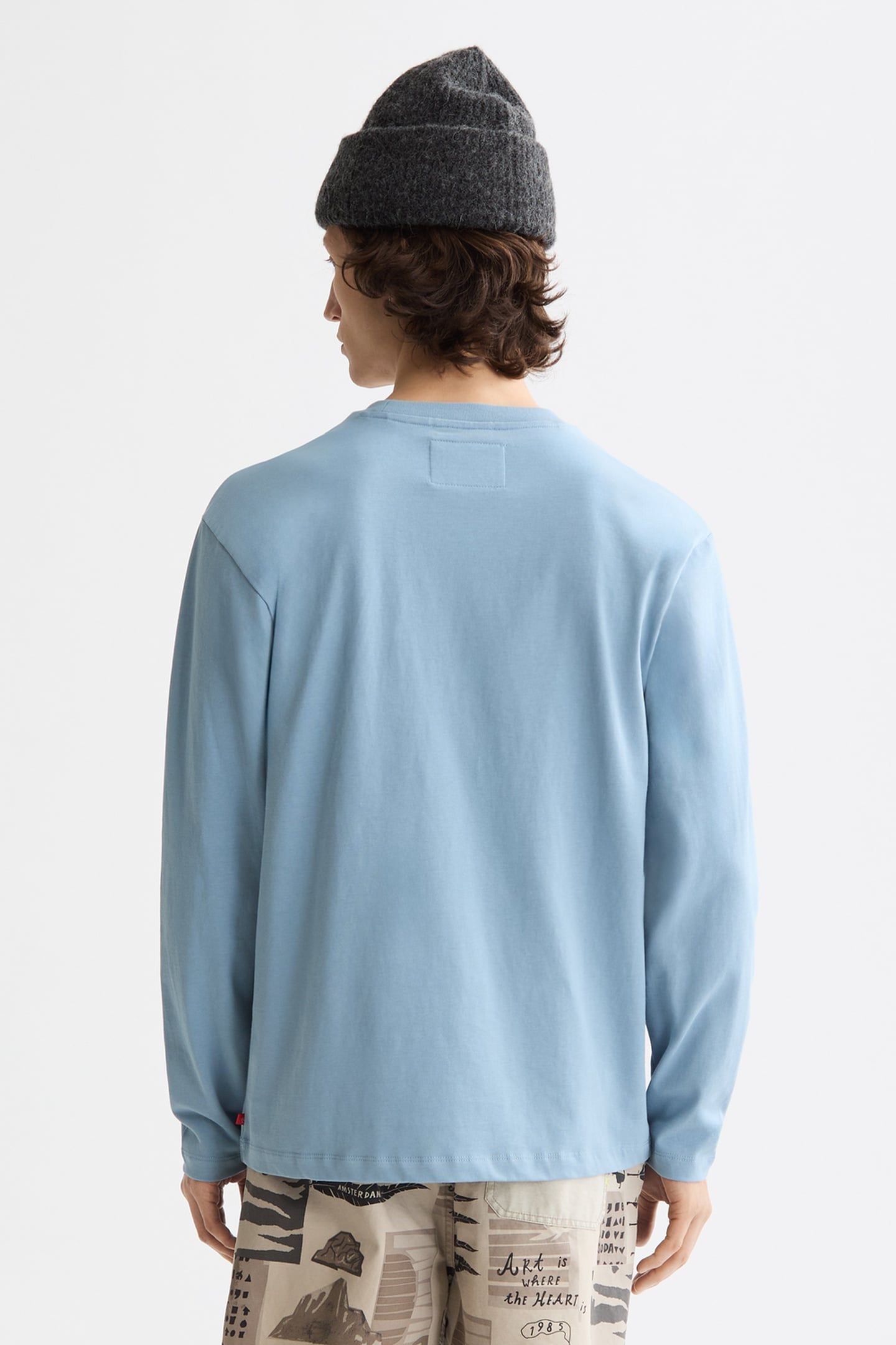 RELAXED-FIT LONG-SLEEVED ARTWORK T-SHIRT FADED DENIM 2