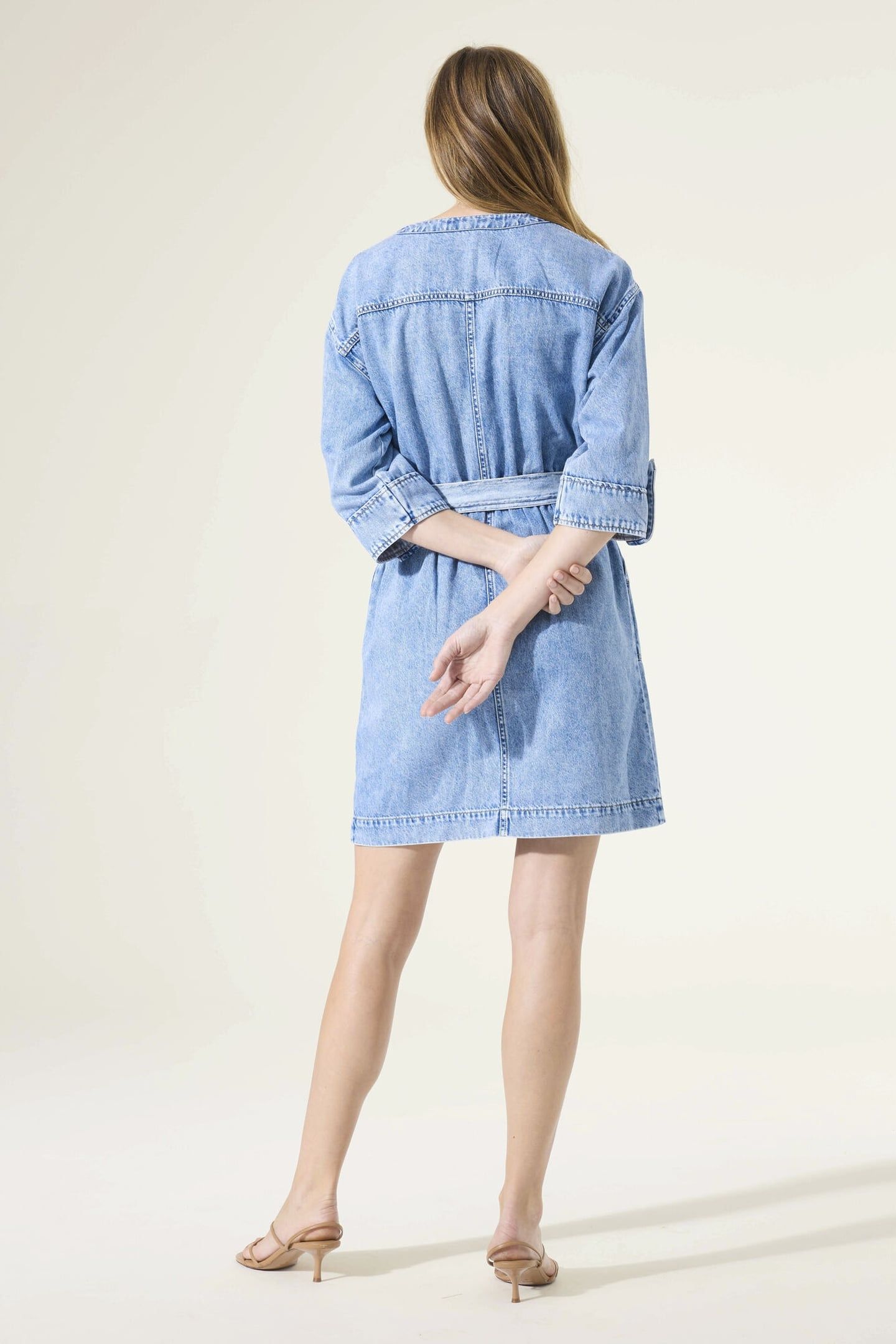LADIES DRESS LIGHT USED 3