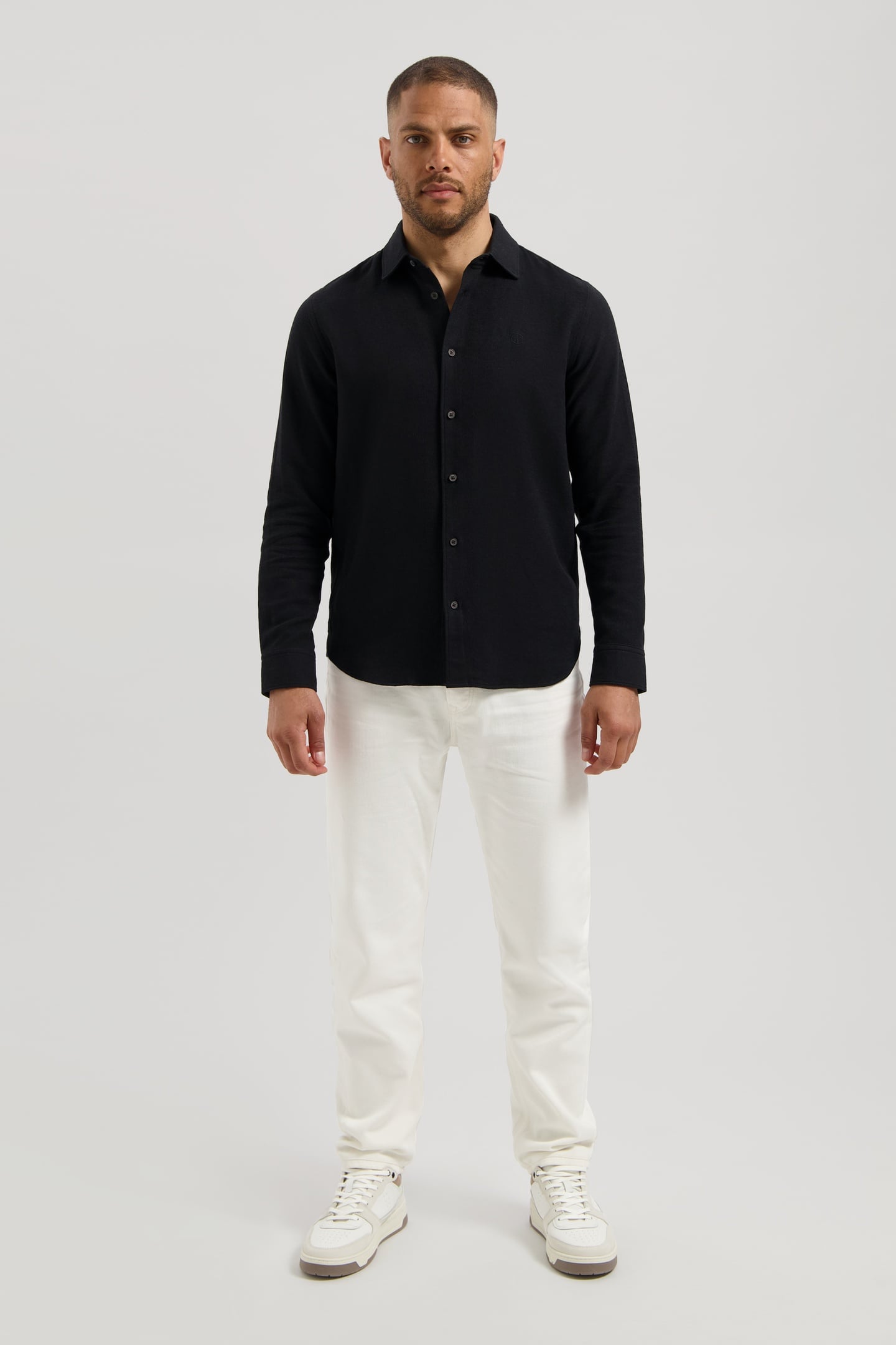 DS_ALVIN SHIRT BLACK 2