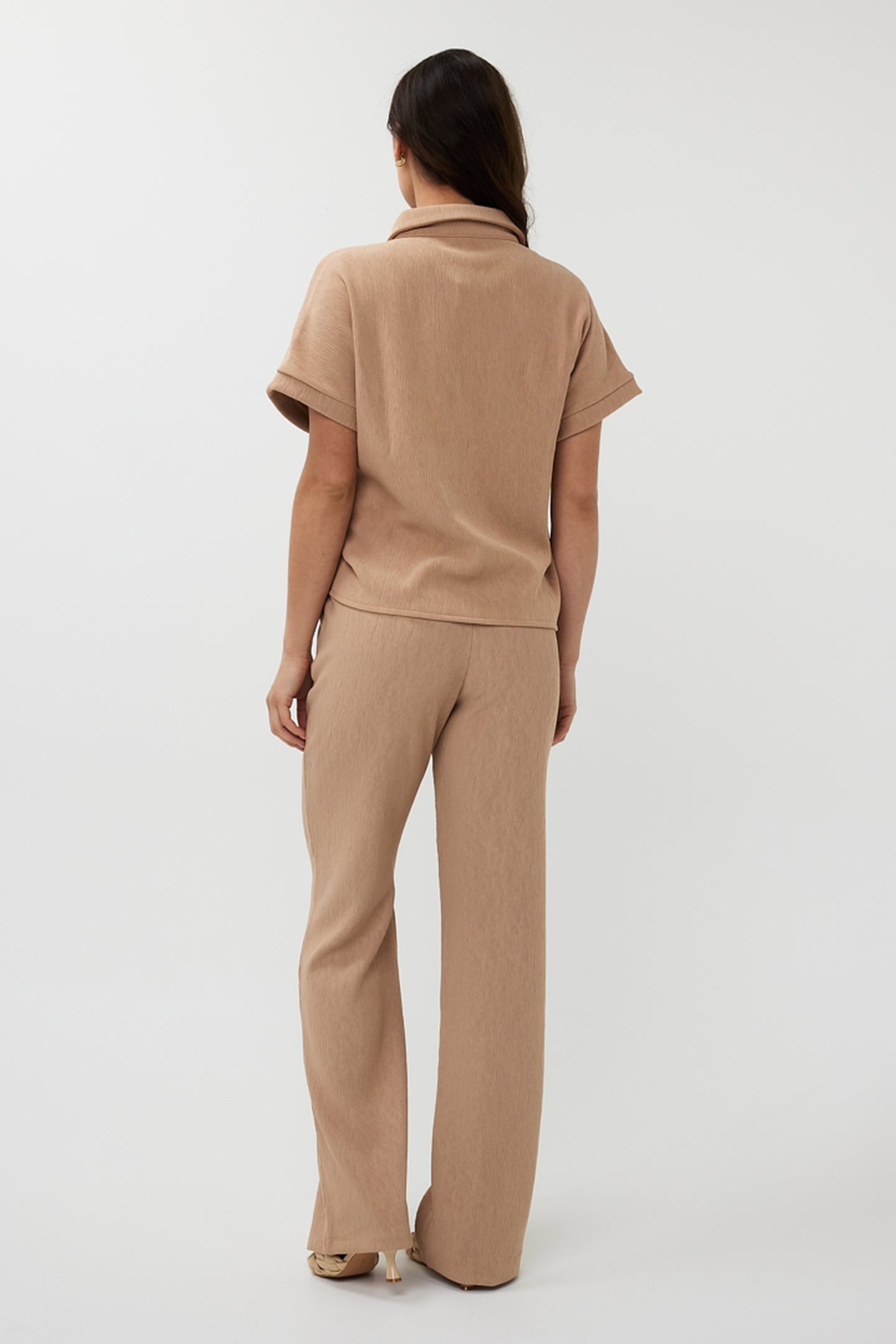 TROUSERS FANCY CRINKLE DARK SAND 4