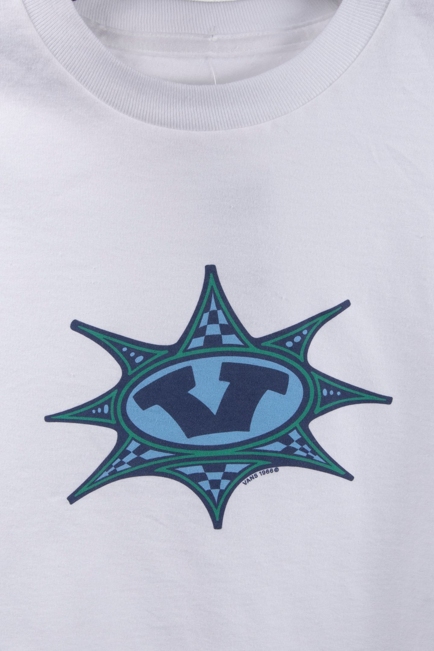 BOYS STAR CHECKER SS WHITE 4