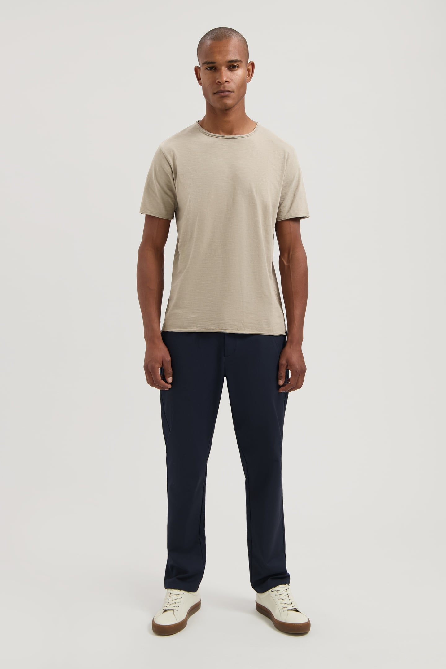 DS_MC QUEEN TEE VINTAGE KHAKI 2