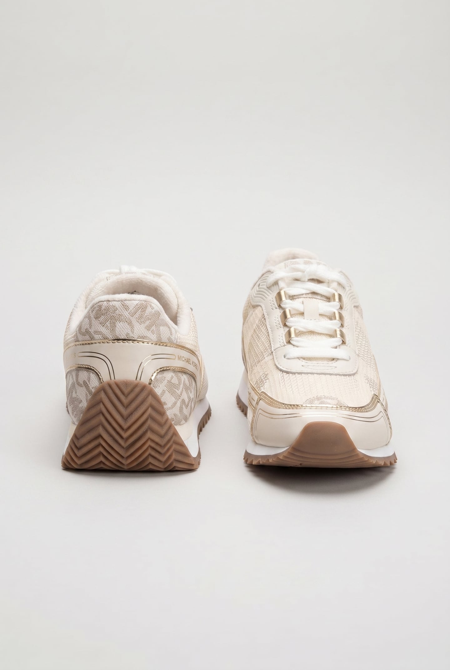 BYRDIE TRAINER VANILLA MULTI 4
