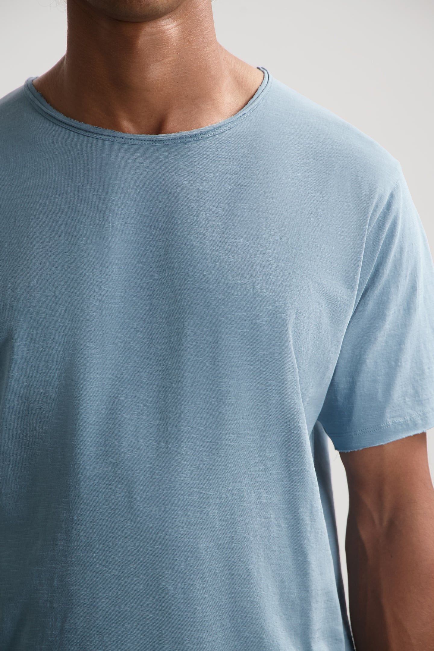 DS_MC QUEEN TEE MIST BLUE 5