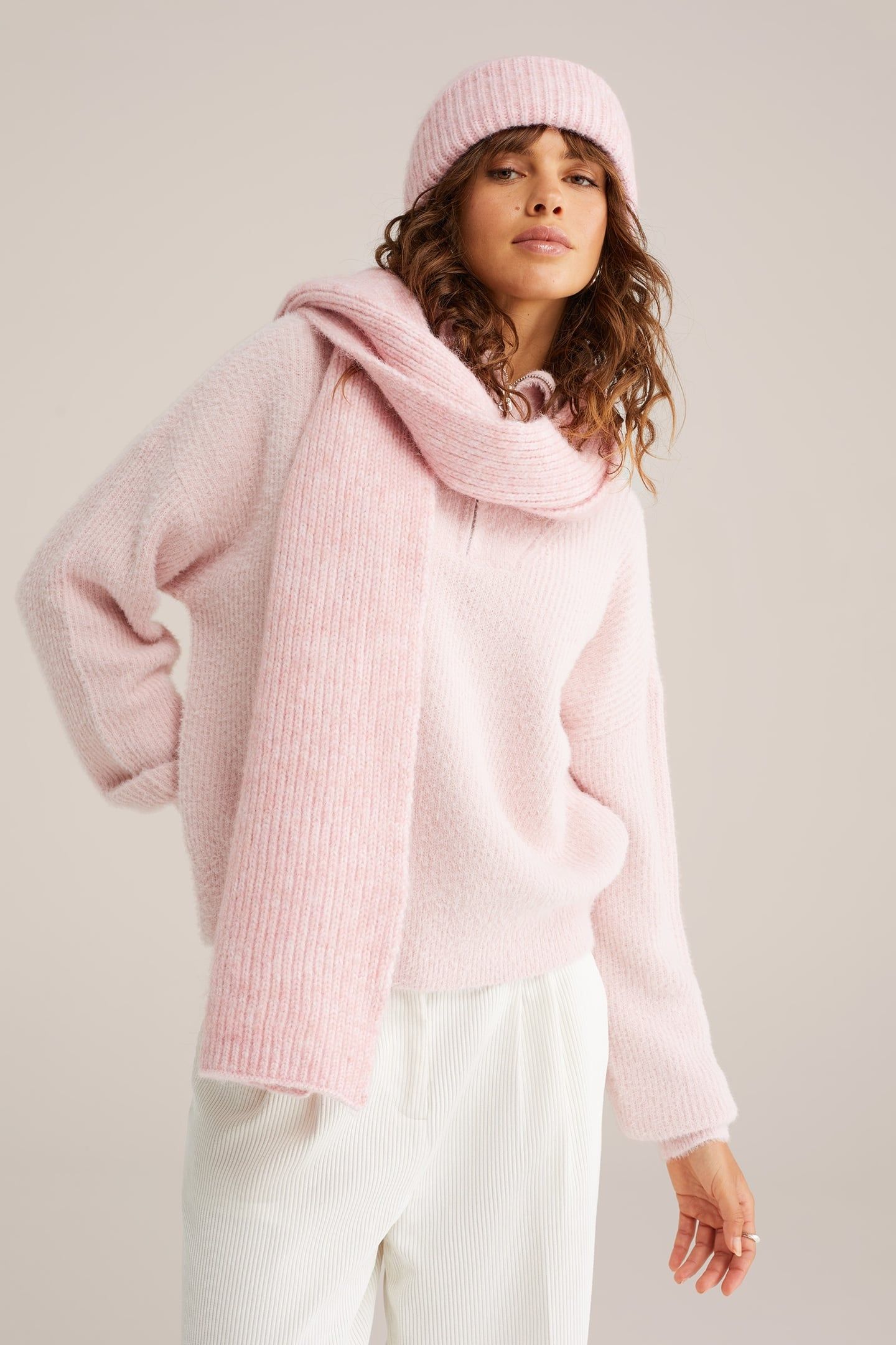 SCARF OUTDOOR LIGHT PINK 1