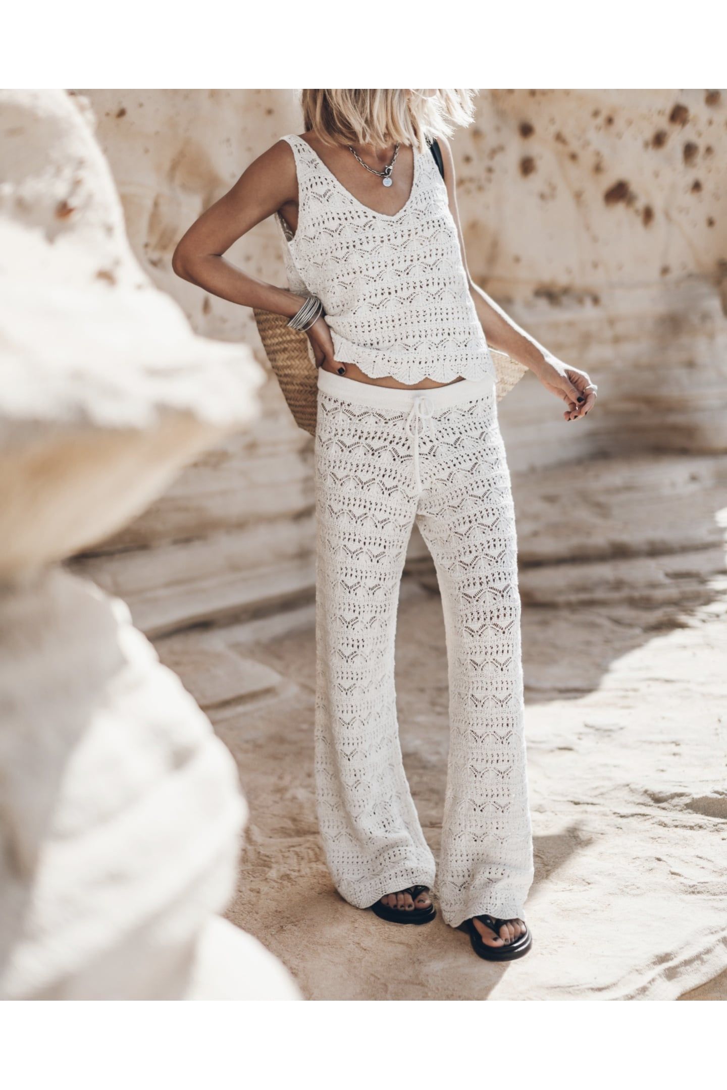 THE ECRU CROCHET TANK TOP 3