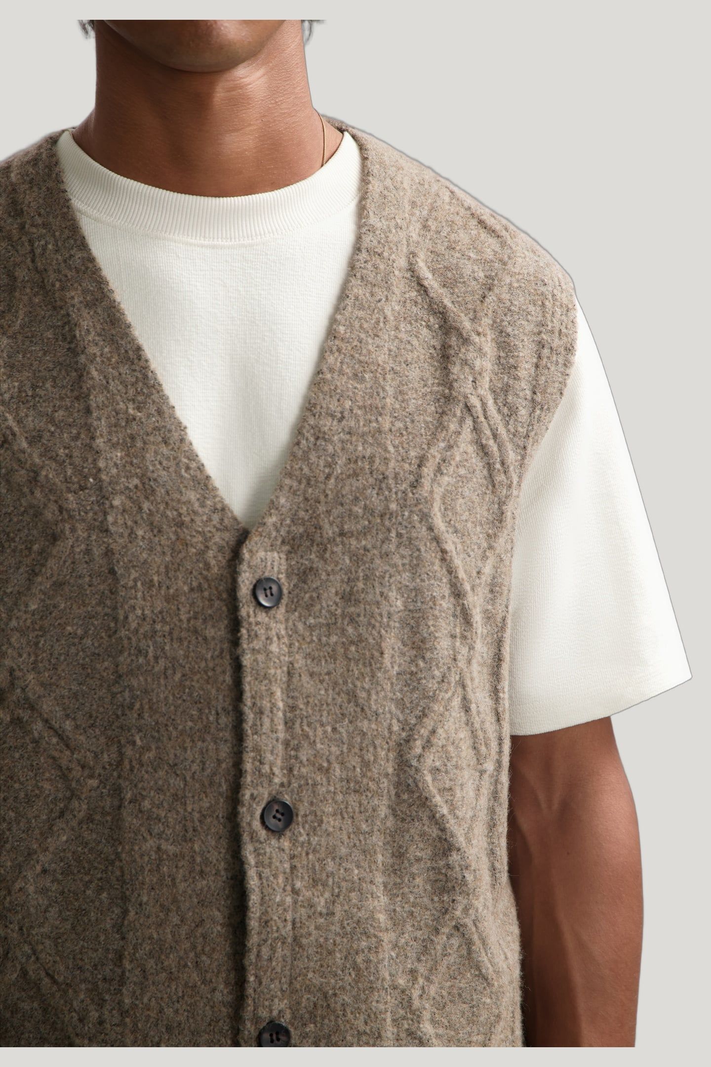DS_HUGIN SLEEVELESS VEST DK. BROWN 5